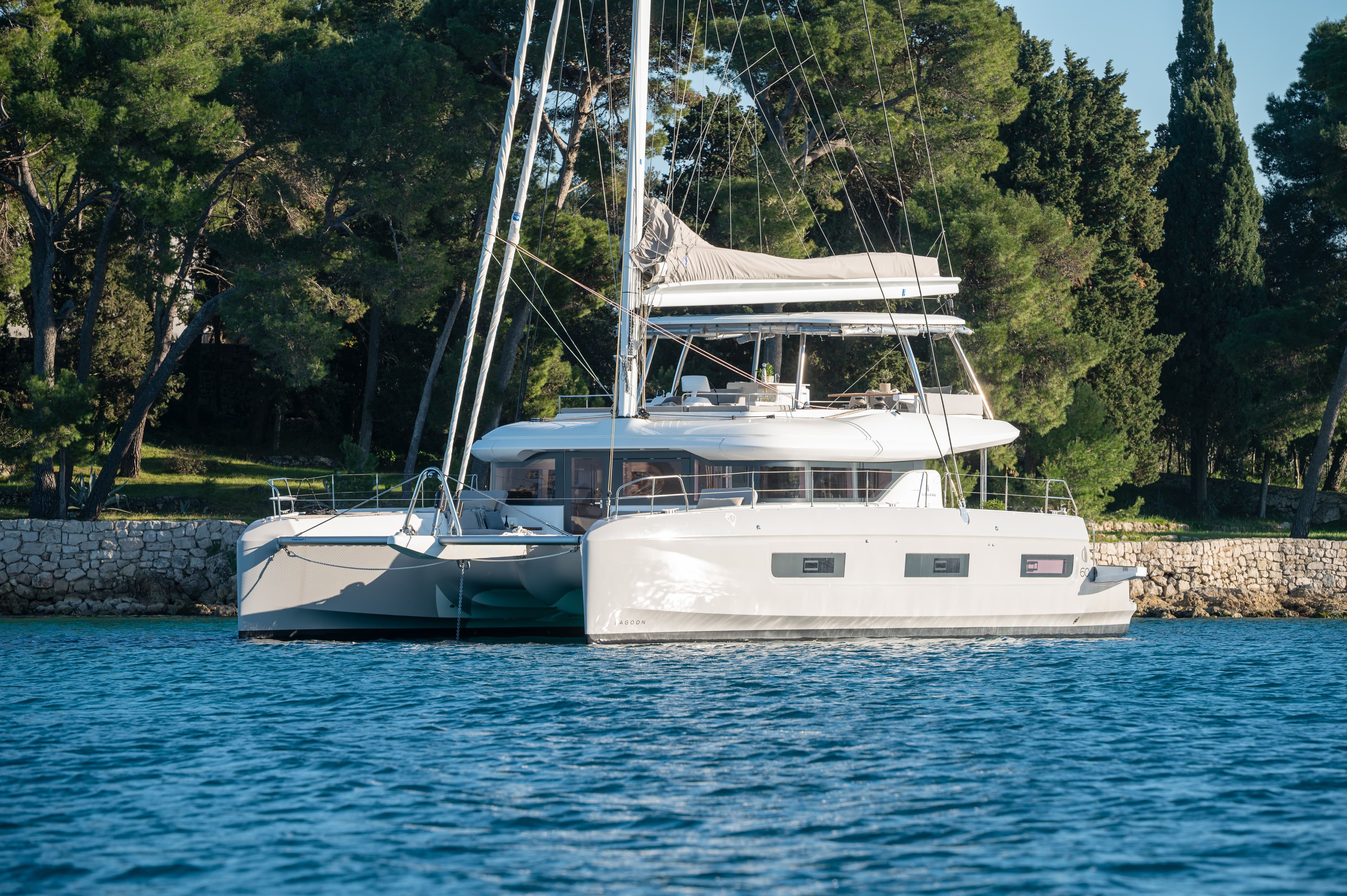 Lagoon 60 - photo 48