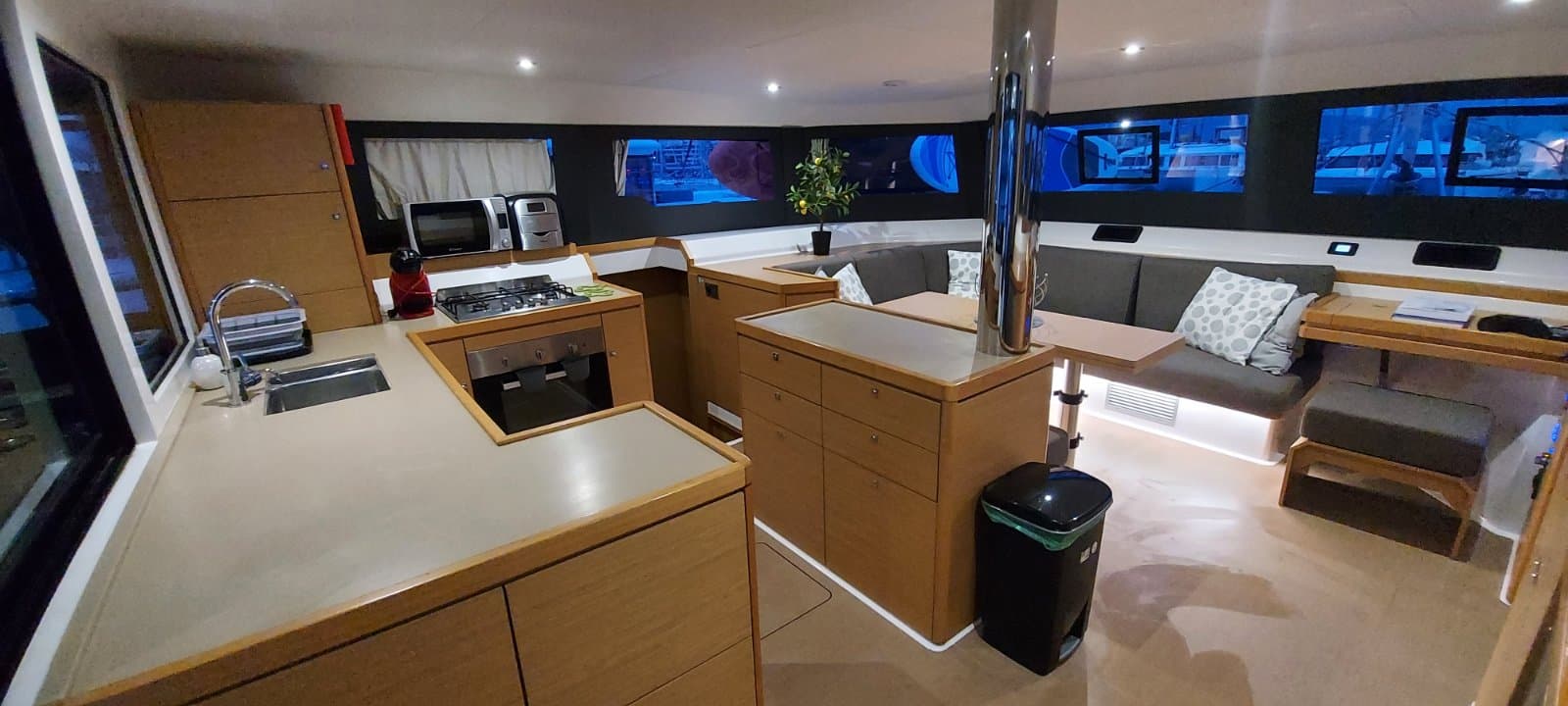 Dufour Catamaran 48 - photo 7