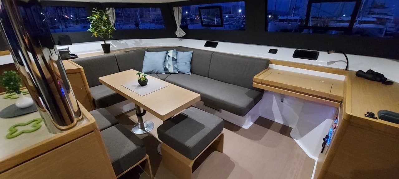 Dufour Catamaran 48 - photo 8