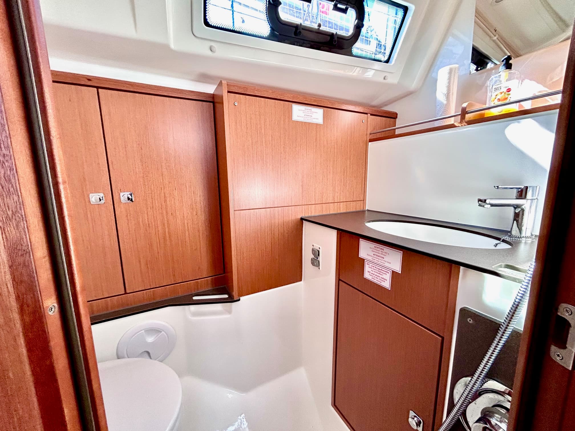 Bavaria Cruiser 37 - photo 14