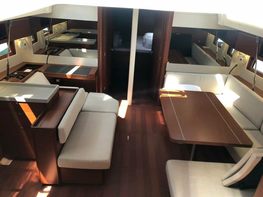 Oceanis 51.1 - photo 19