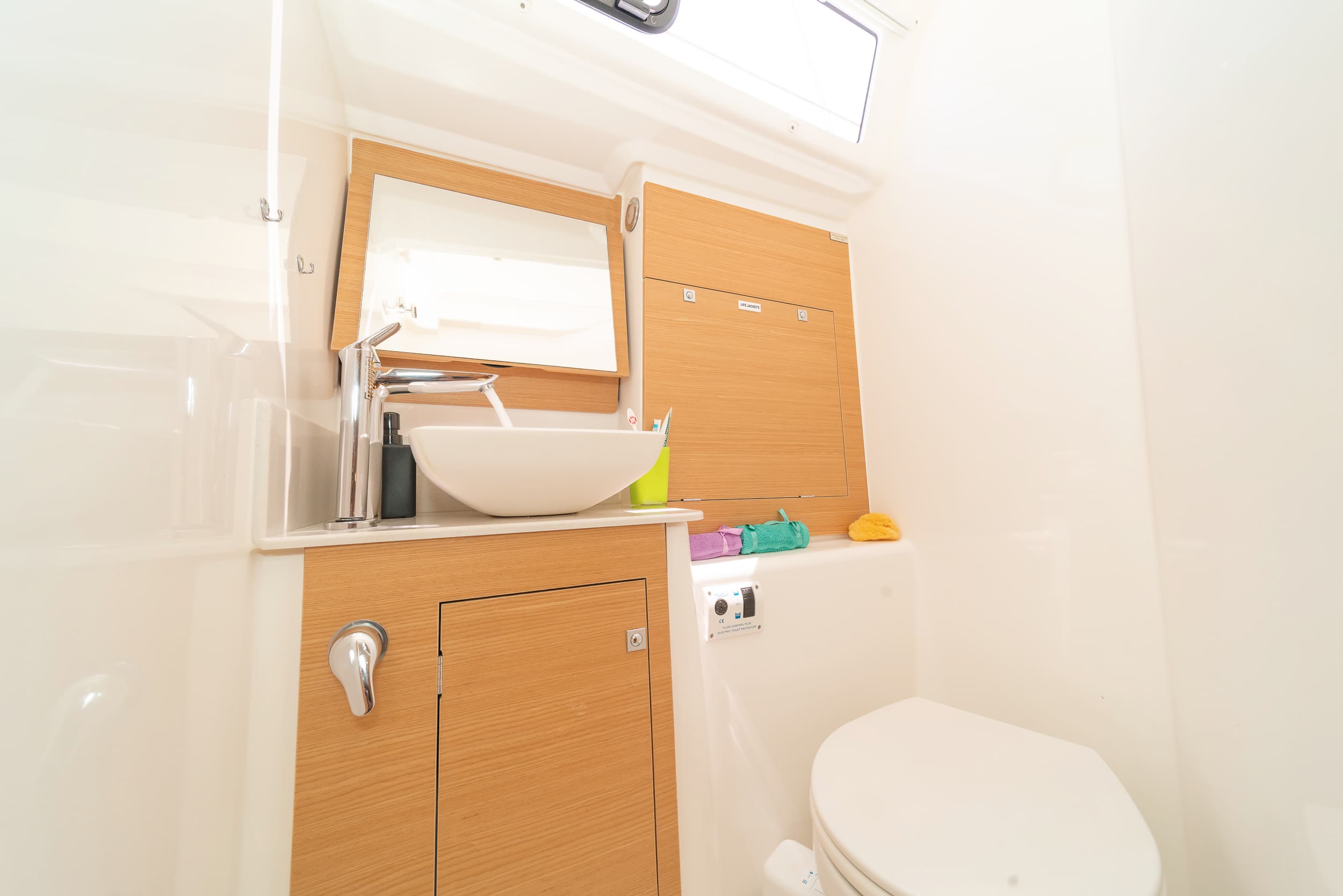 Dufour 460 Grand Large - photo 14