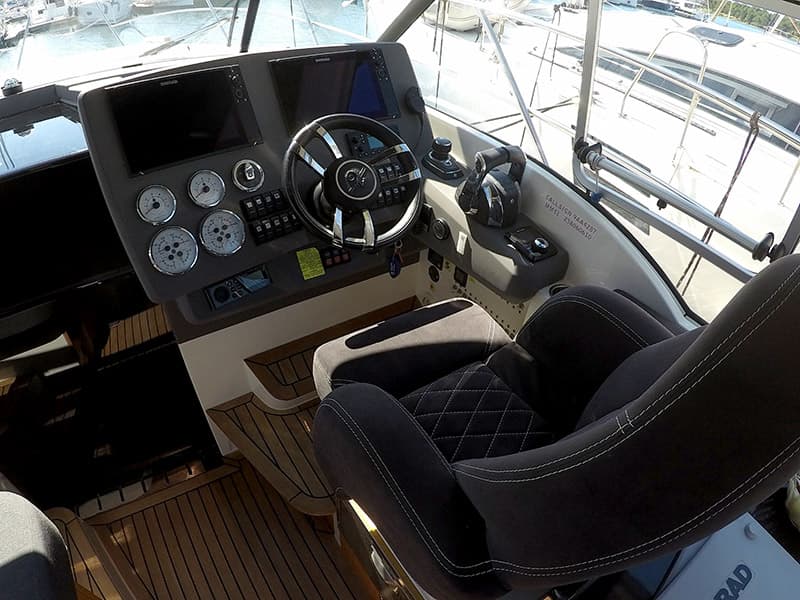Marex 360 Cabriolet Cruiser - photo 7