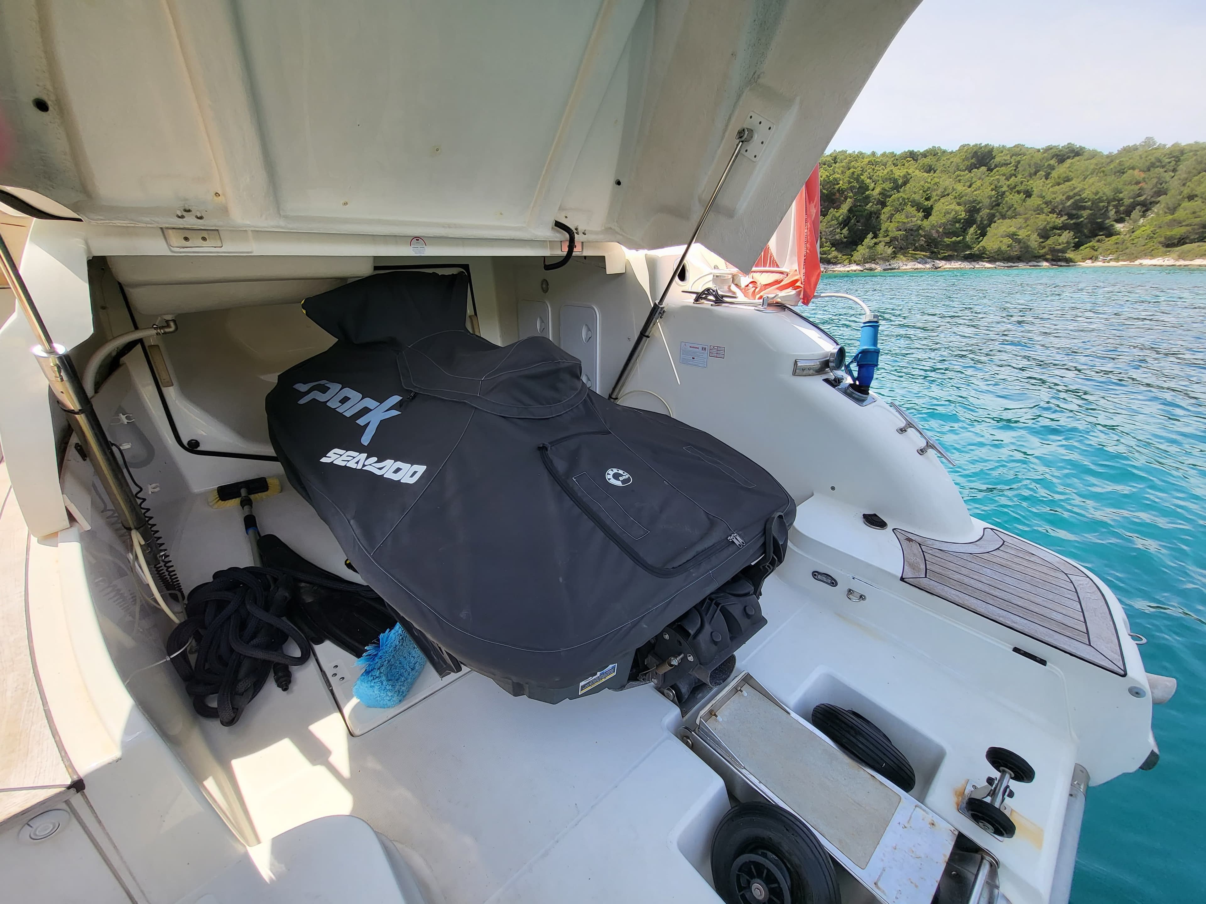 Motoryacht - photo 19