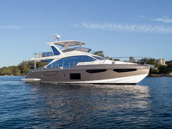 Azimut 60 - photo