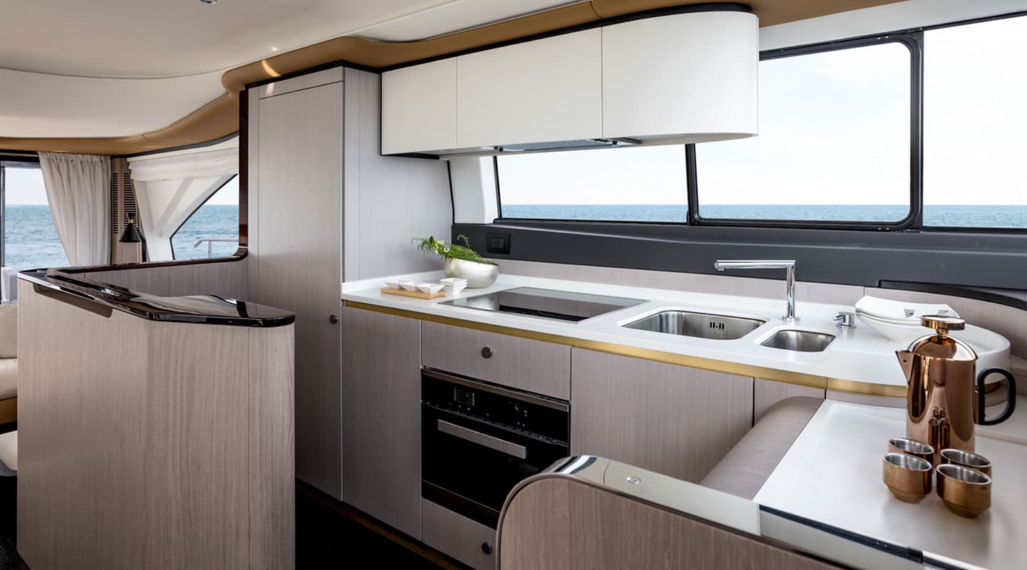 Azimut 60 - photo 13