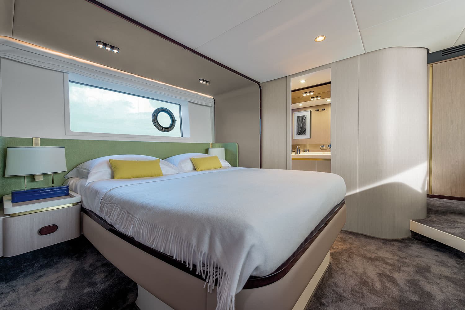 Azimut 60 - photo 18