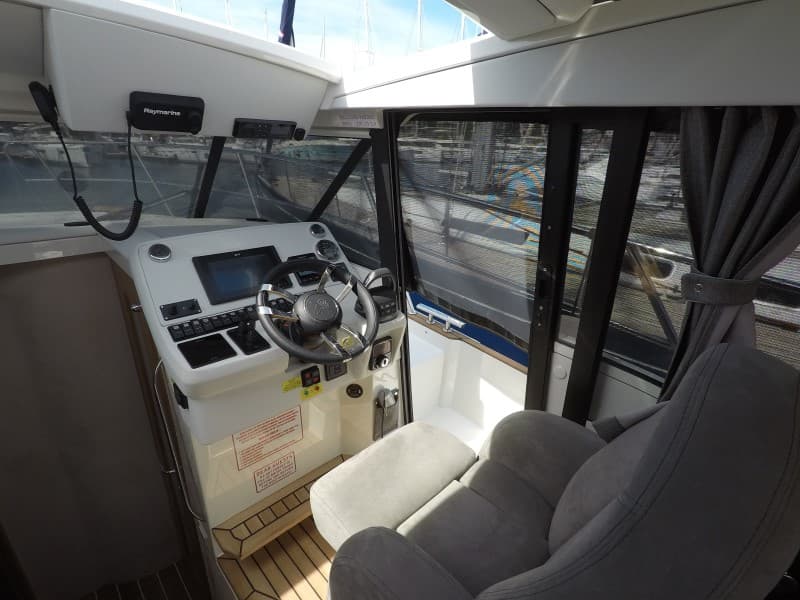 Marex 330 - photo 26