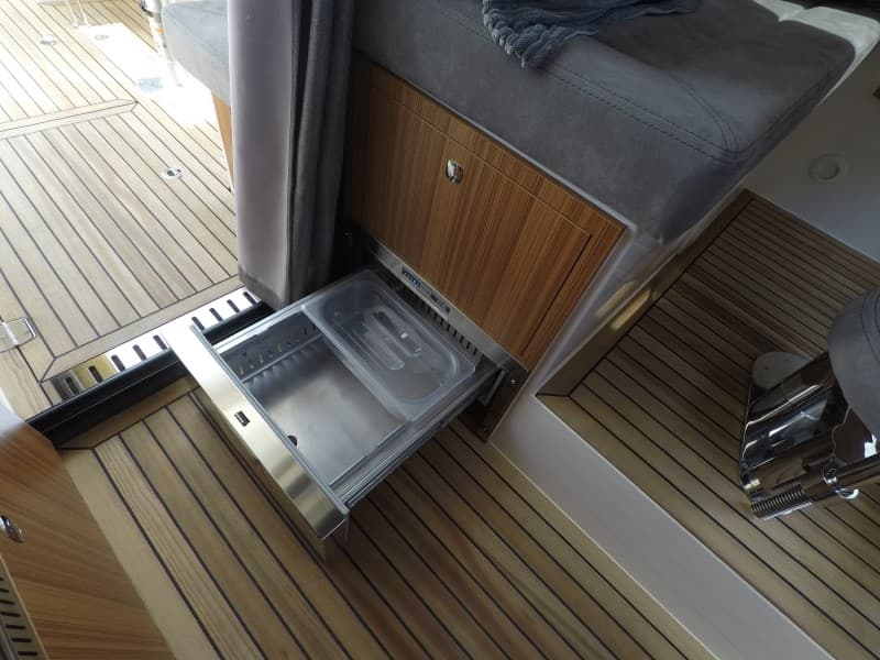 Marex 330 - photo 12