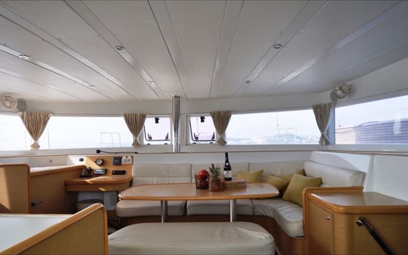 Lagoon 421 - photo 12