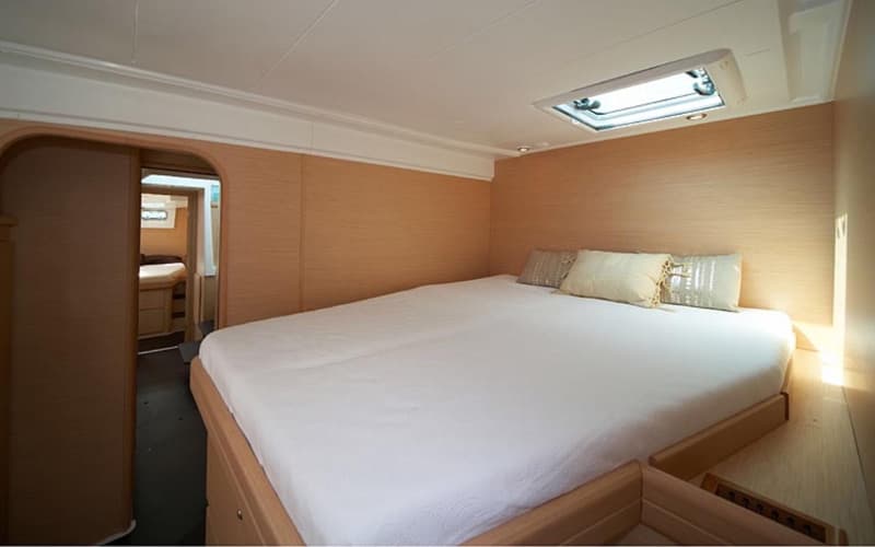 Lagoon 421 - photo 13