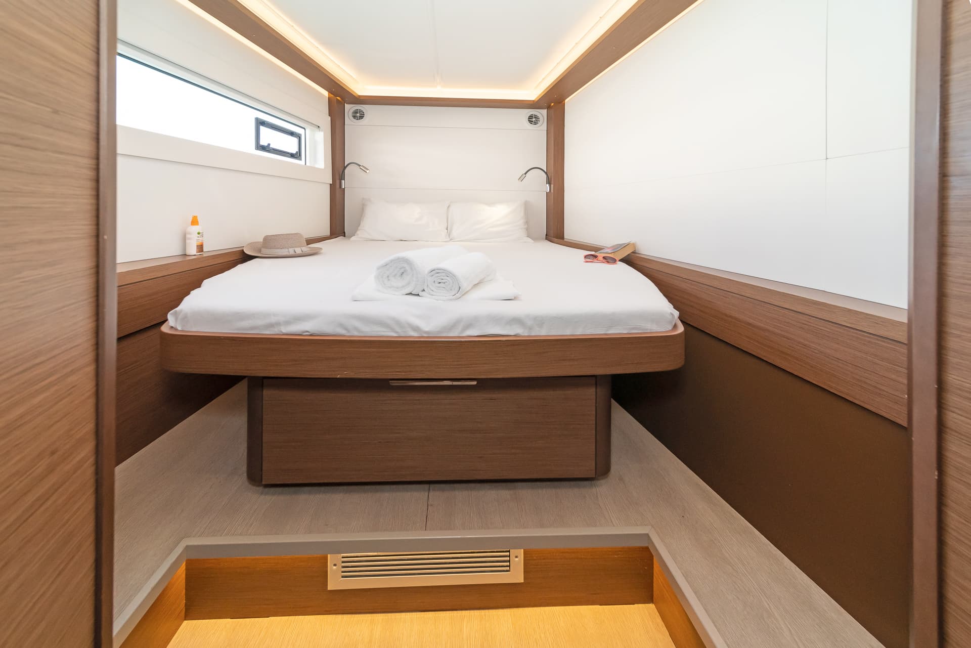 Lagoon 46  - photo 15