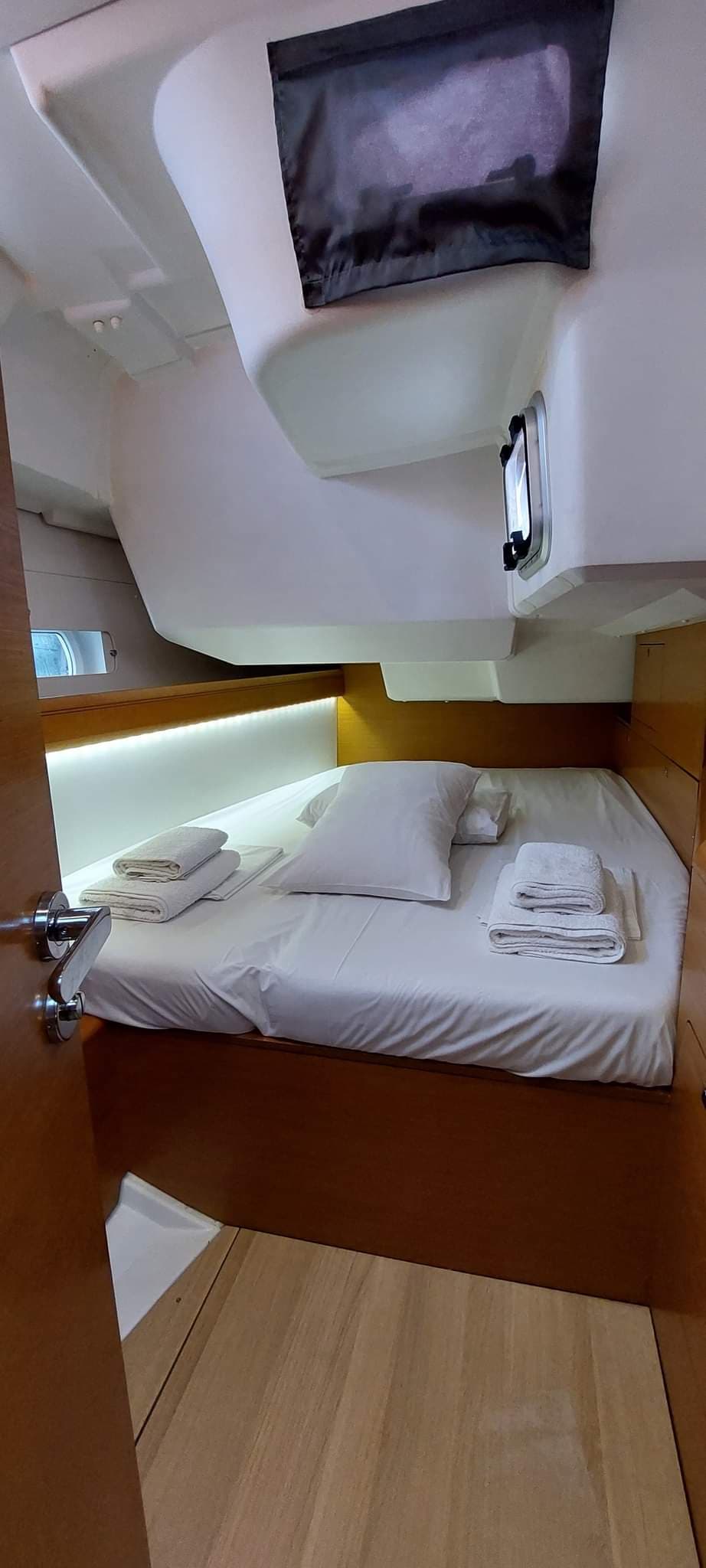 Sun Odyssey 479 - photo 4