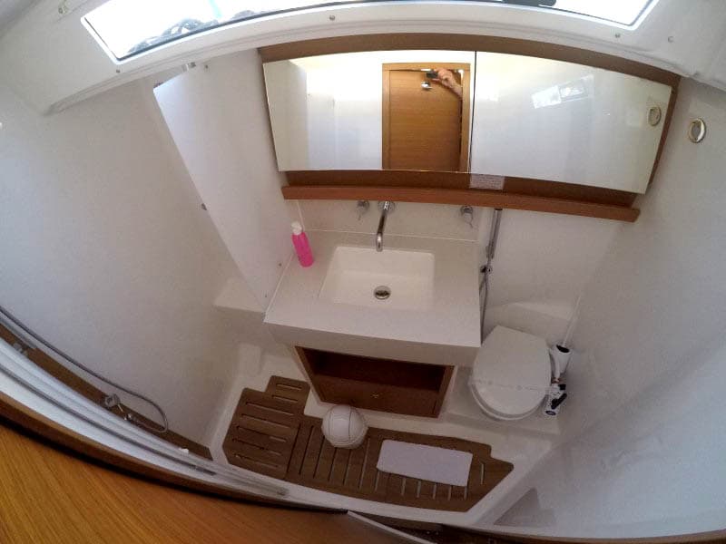 Dufour 470 - photo 24