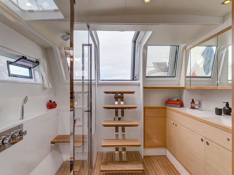 Lagoon 620 - photo 24