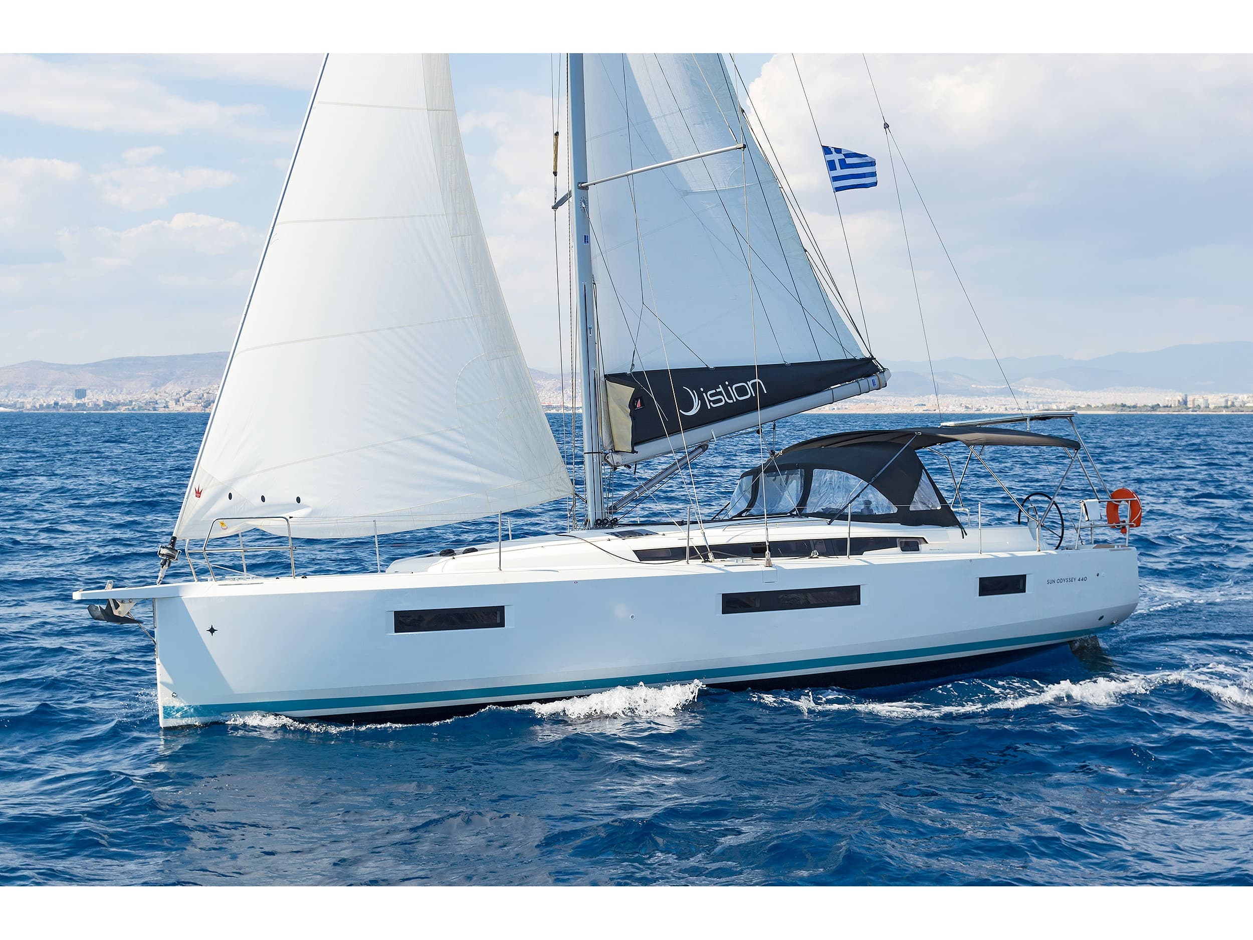Sun Odyssey 440 - photo