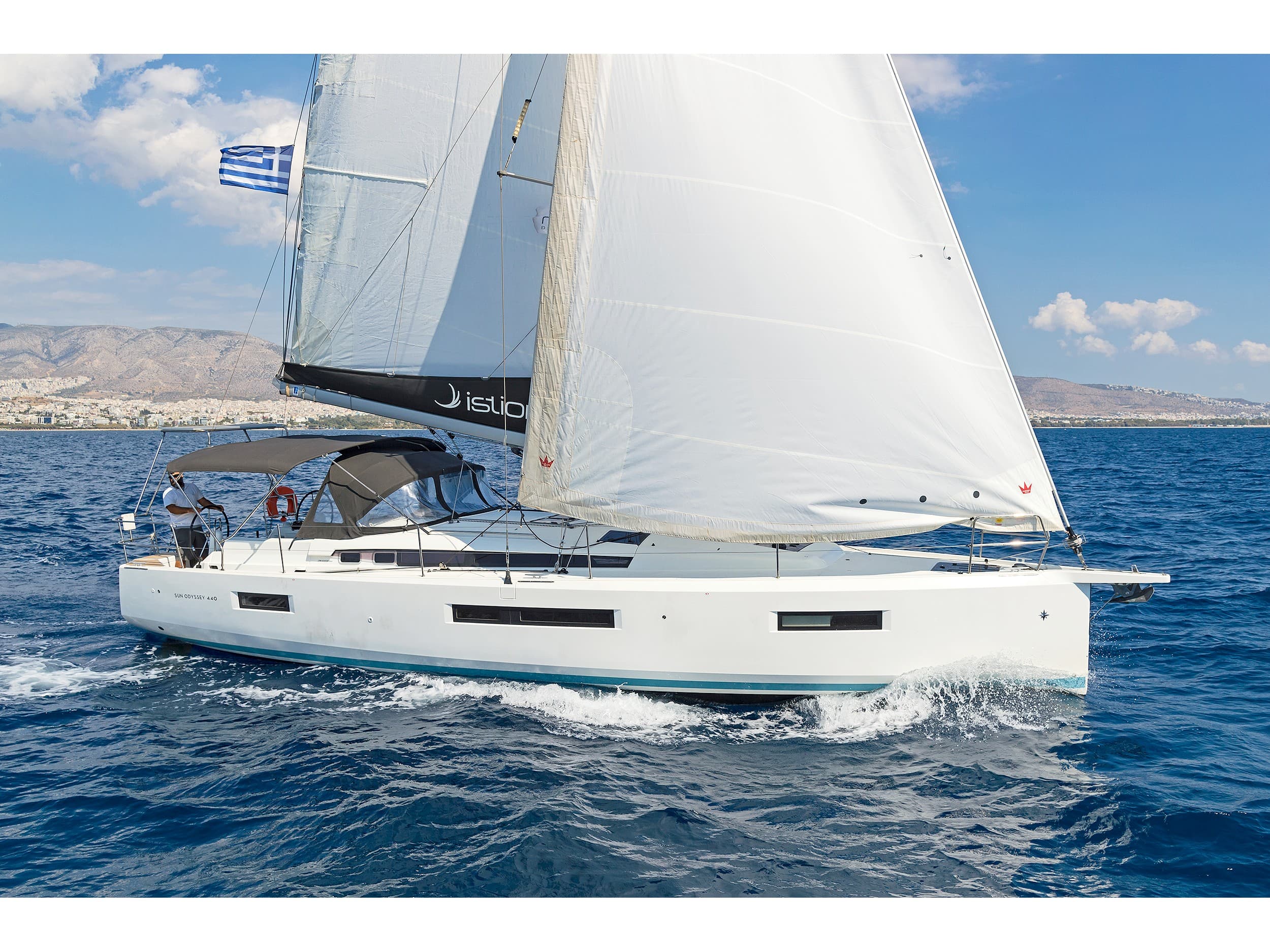 Sun Odyssey 440 - photo