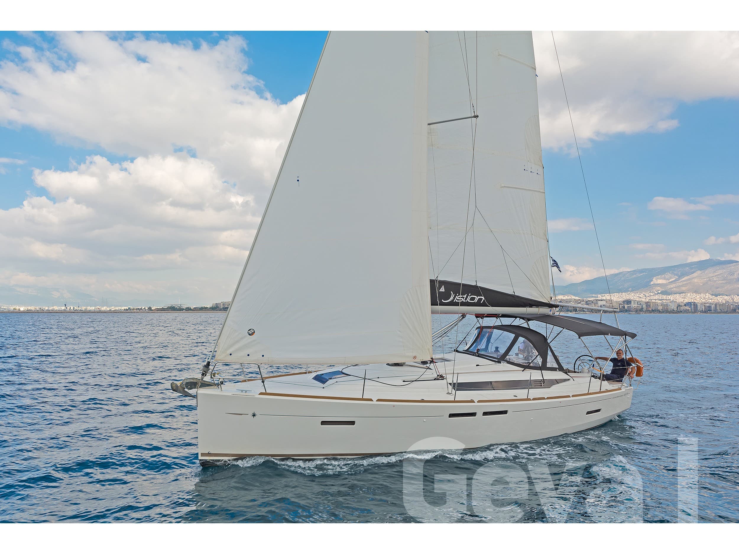 Sun Odyssey 419 - photo