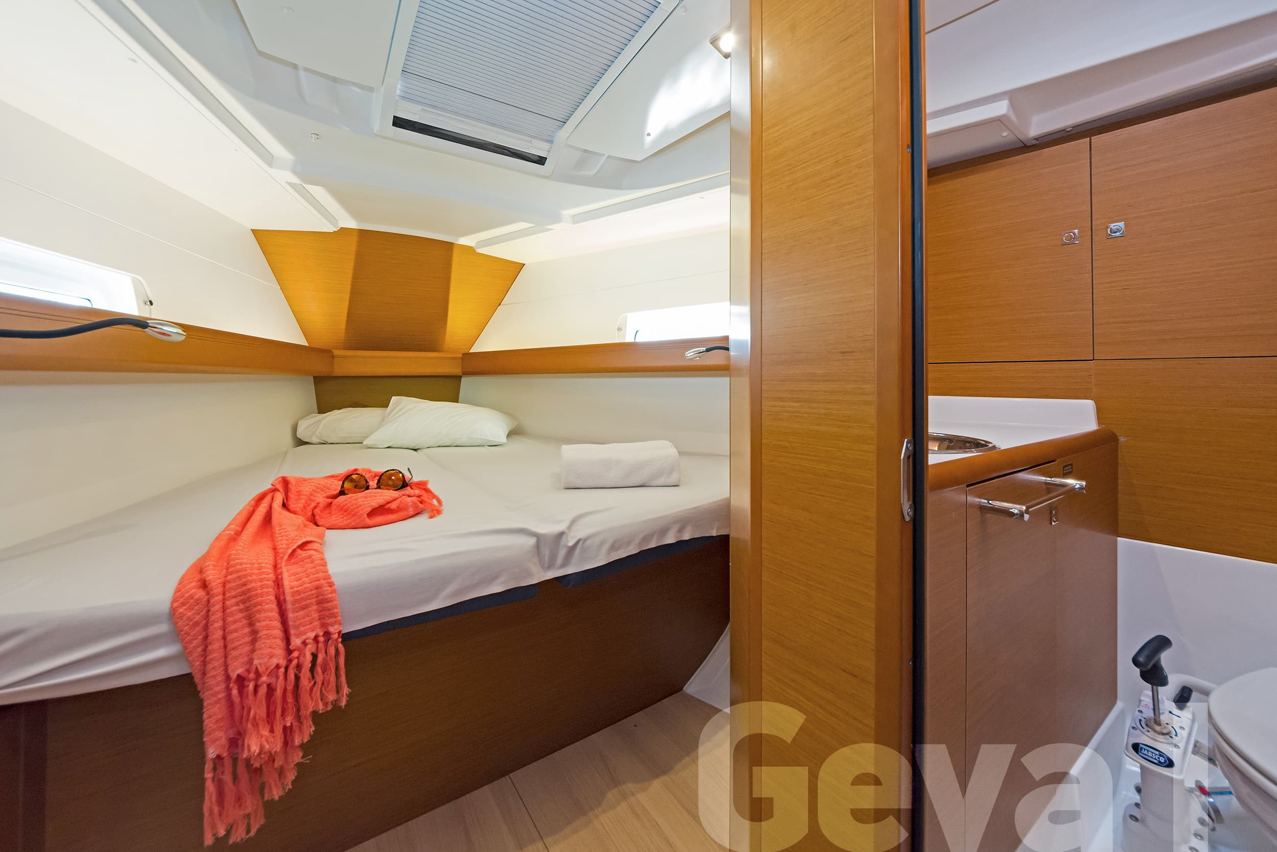 Sun Odyssey 419 - photo 20