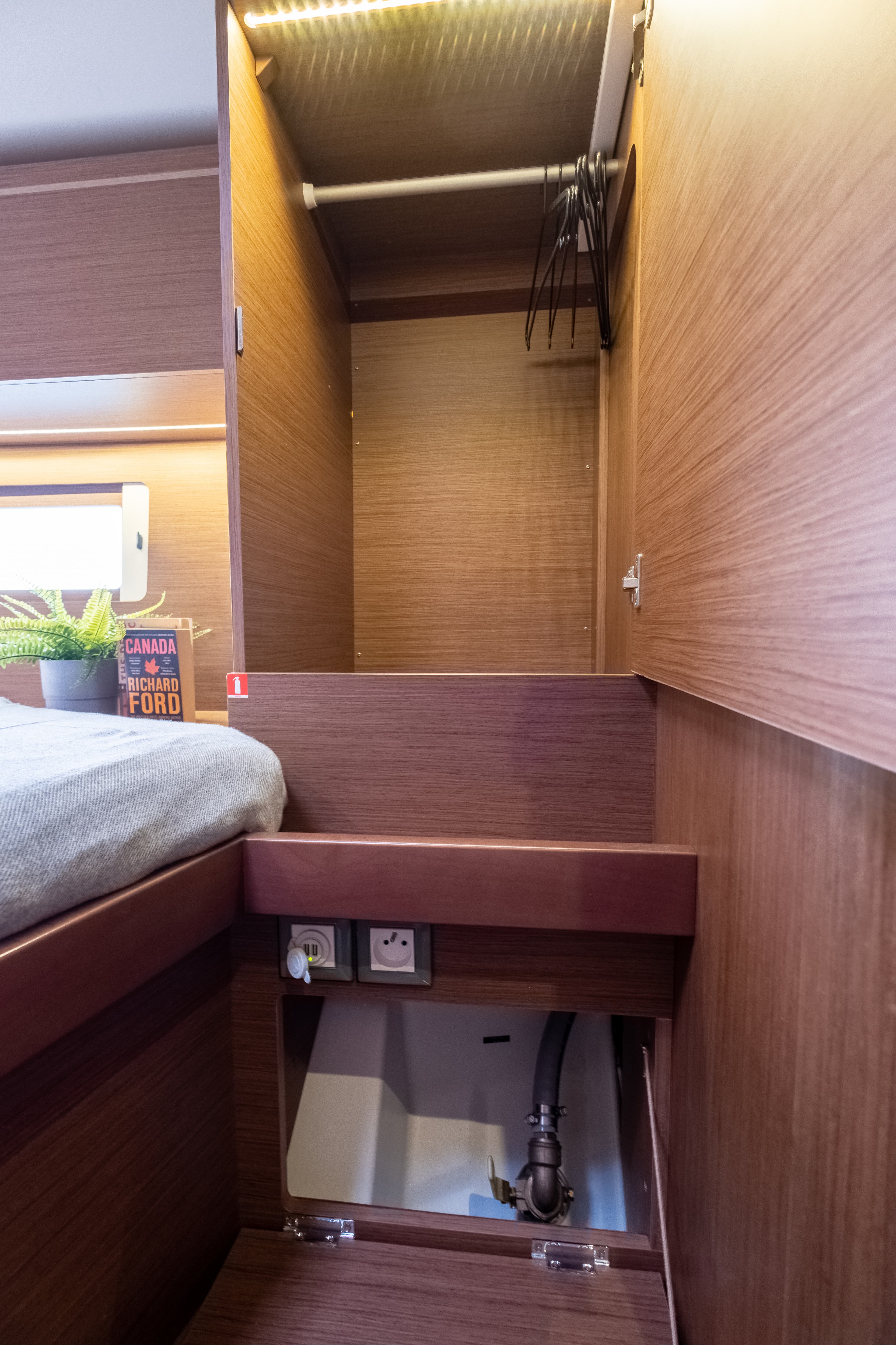 Oceanis 51.1 - photo 68