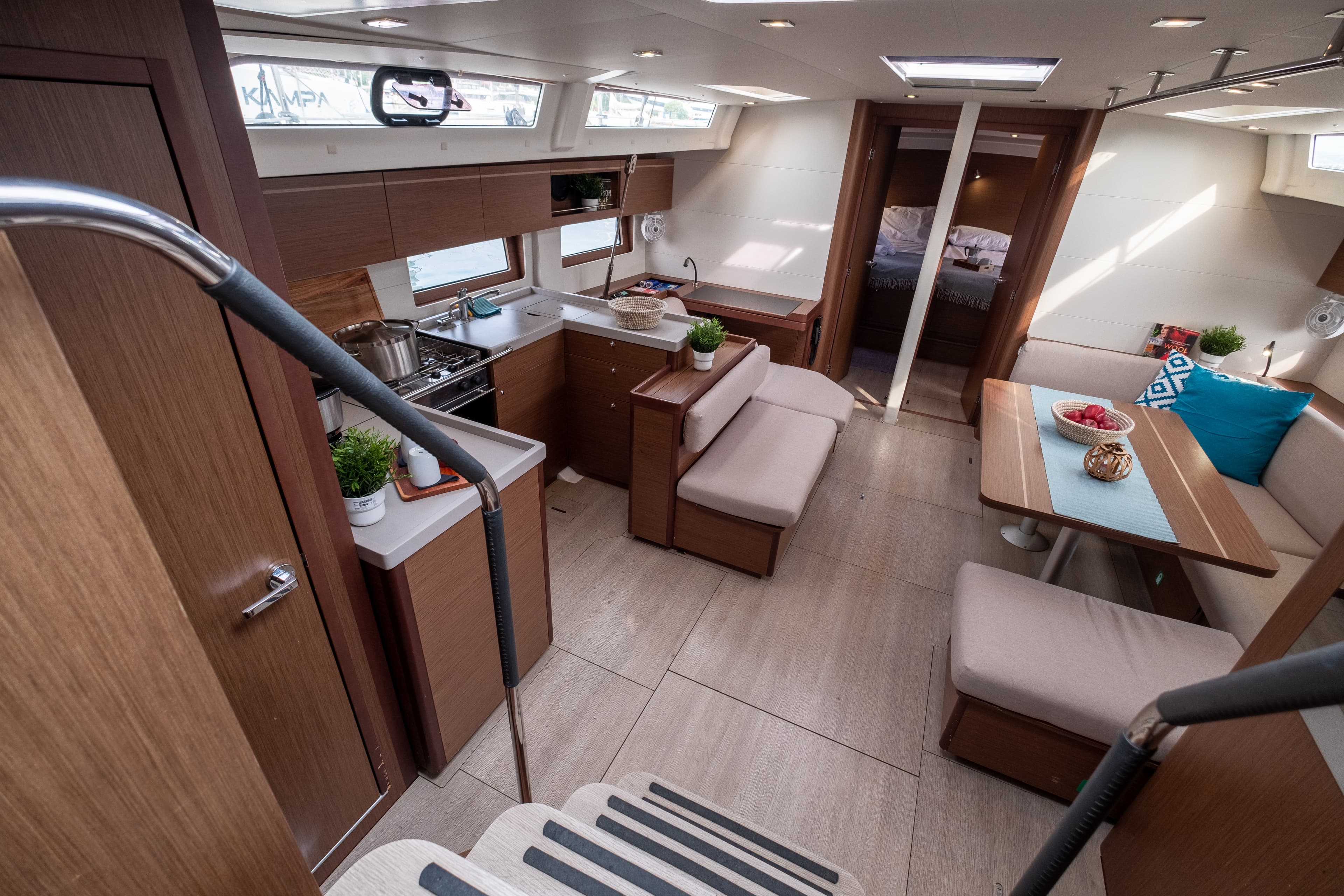 Oceanis 51.1 - photo 30