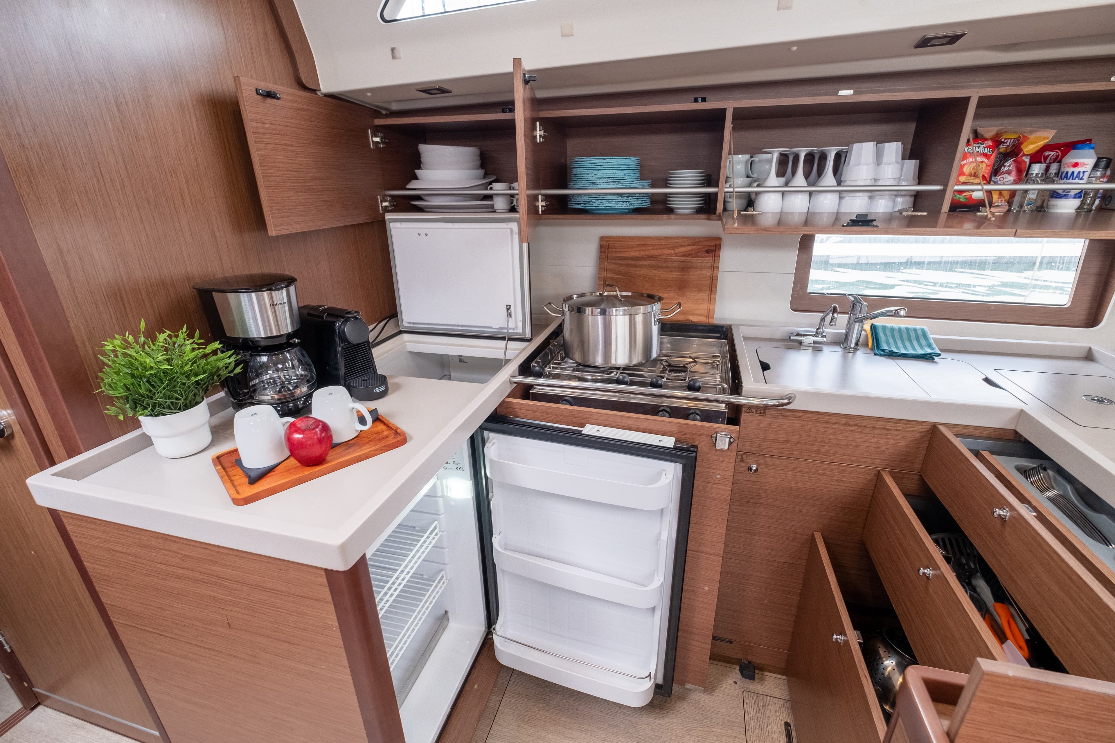 Oceanis 51.1 - photo 36