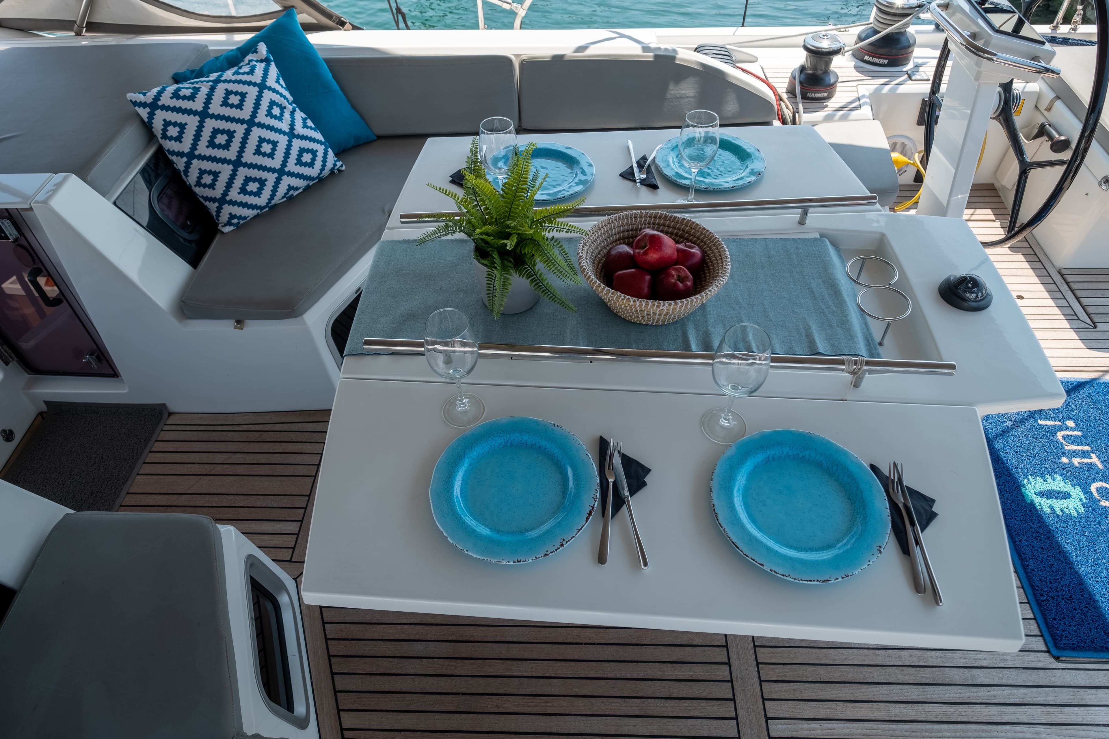 Oceanis 51.1 - photo 16