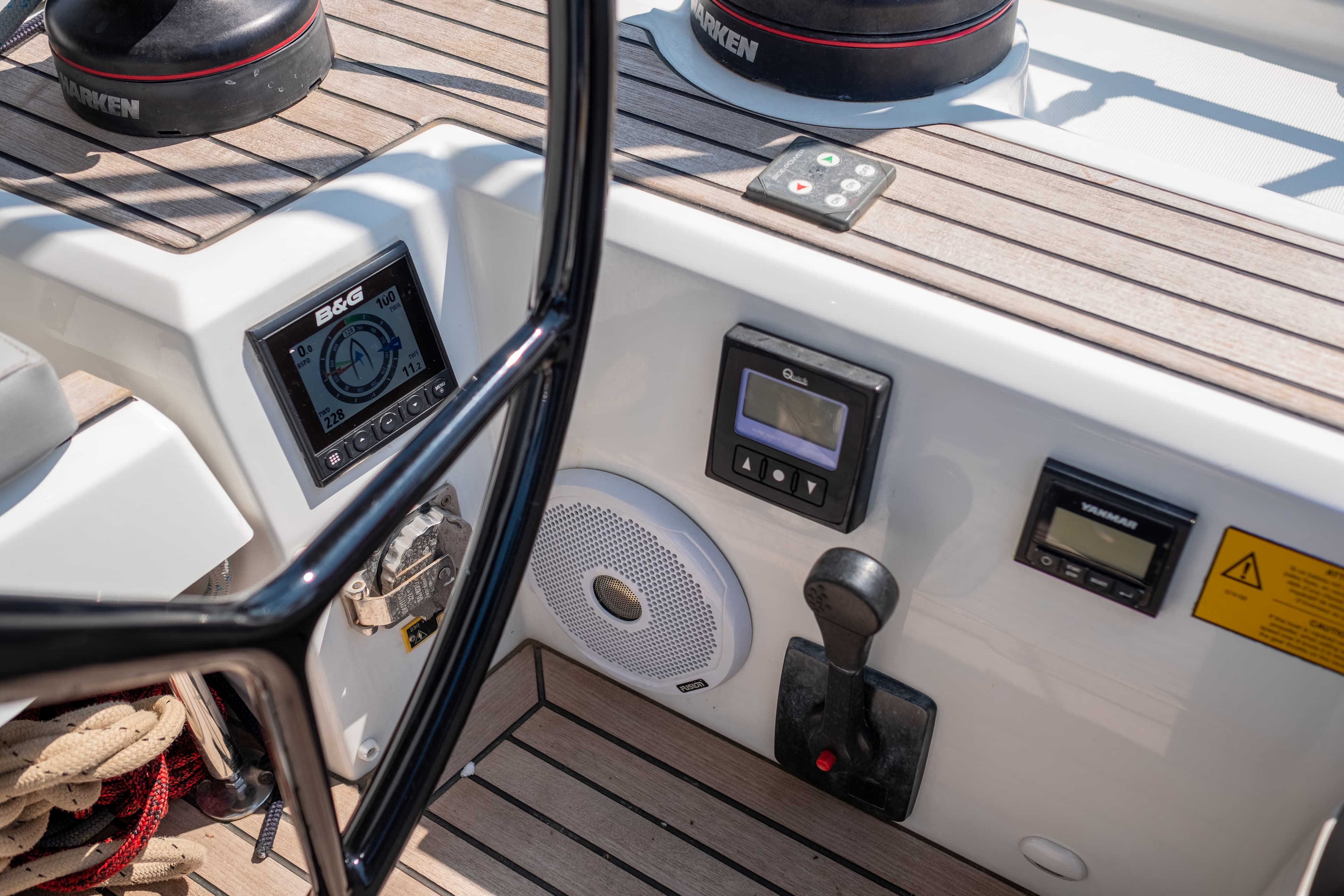 Oceanis 51.1 - photo 70