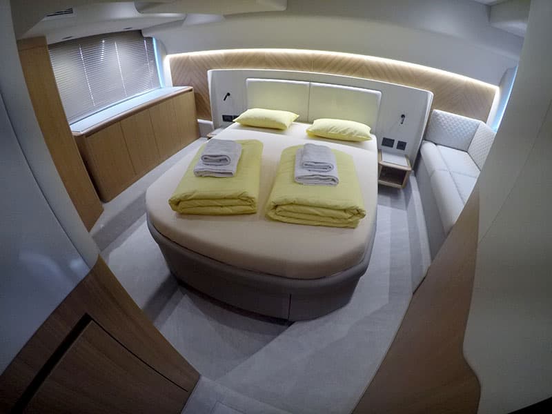 Galeon 480 Fly - photo 12