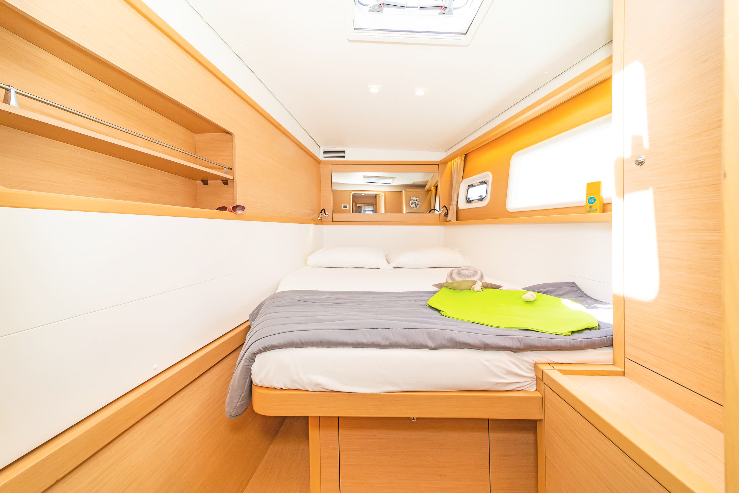 Lagoon 450 Fly - photo 10