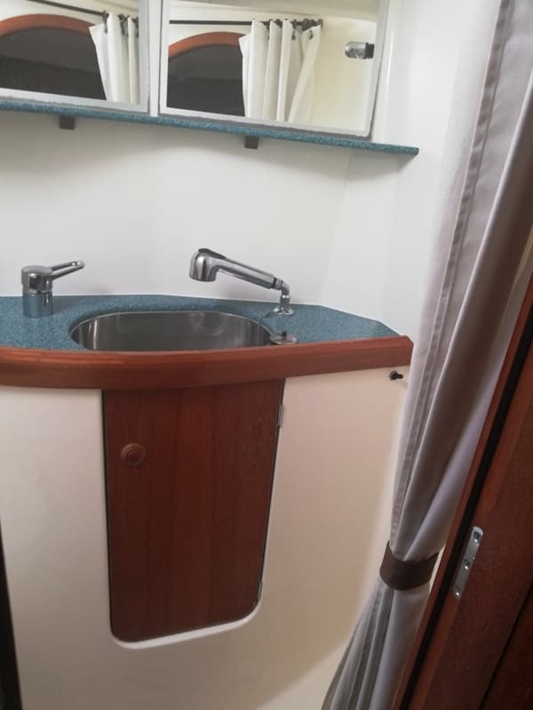 Sun Odyssey 43  - photo 7