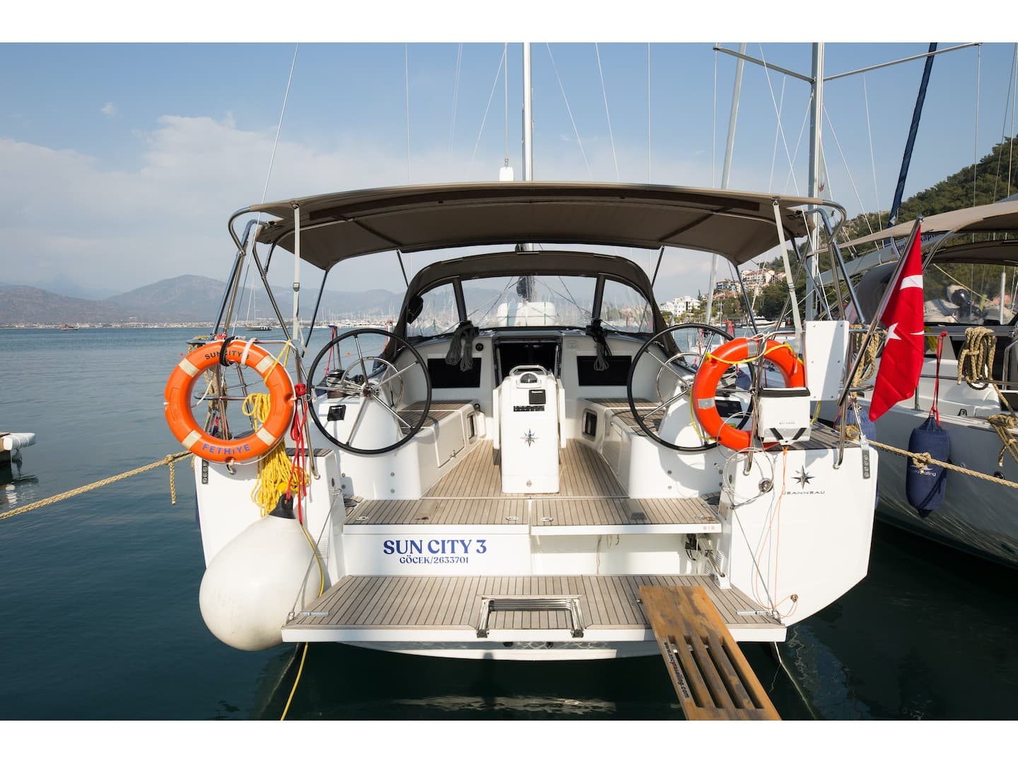 Sun Odyssey 410 - photo