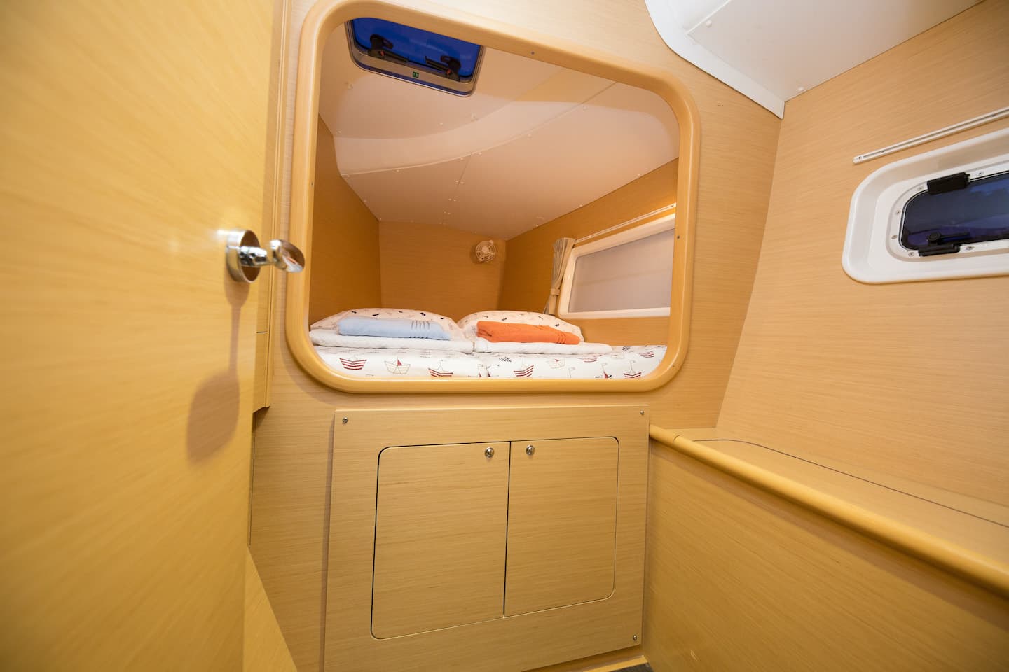 Lagoon 380 - photo 8