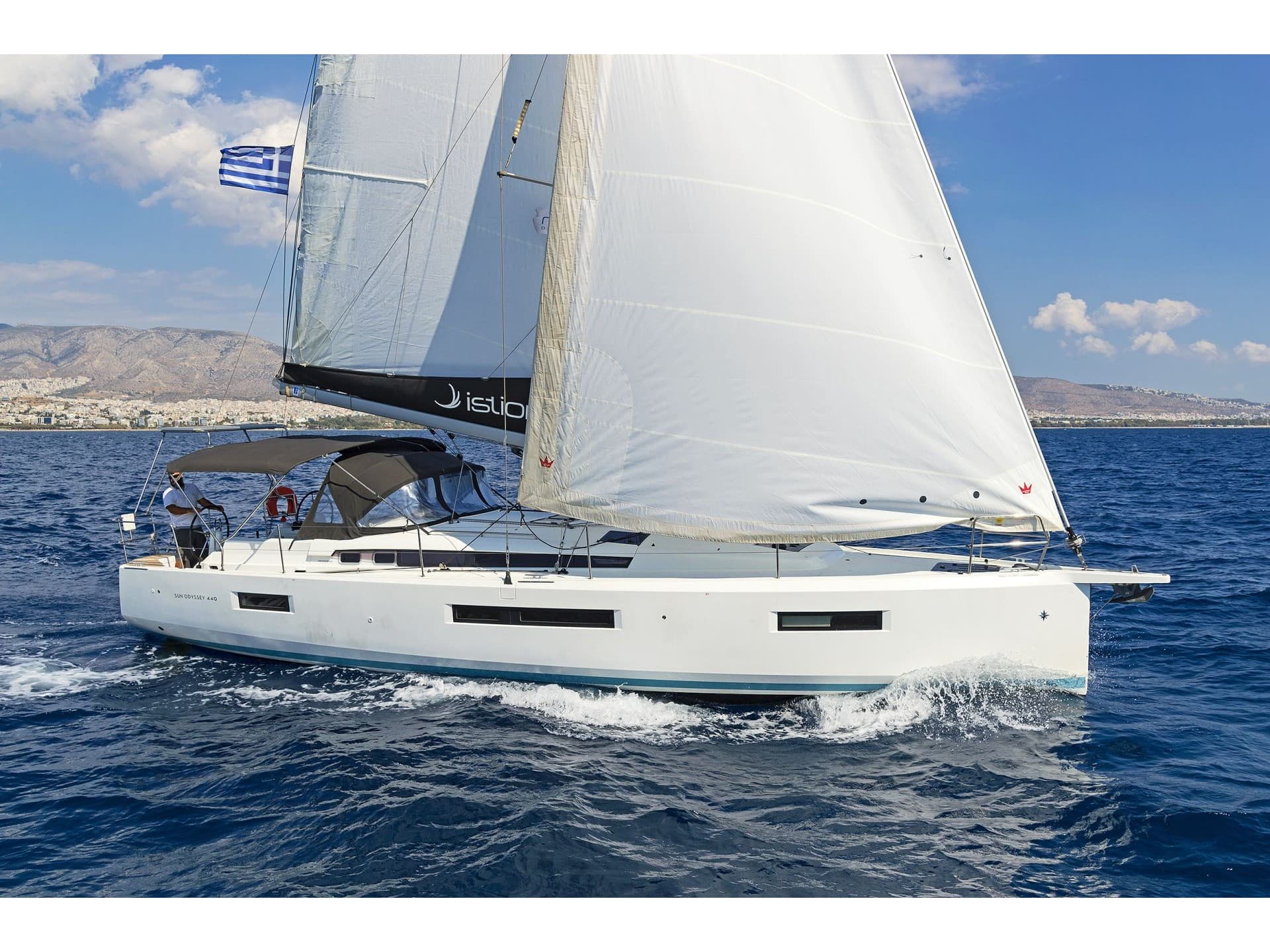 Sun Odyssey 440 - photo