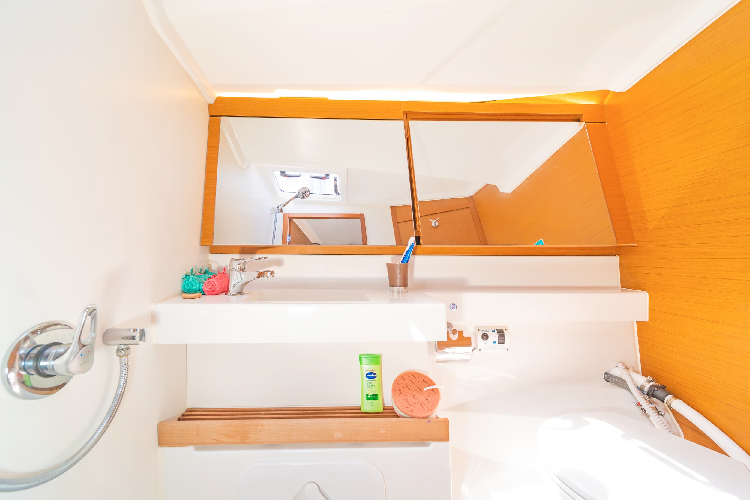 Sun Odyssey 440 - photo 12