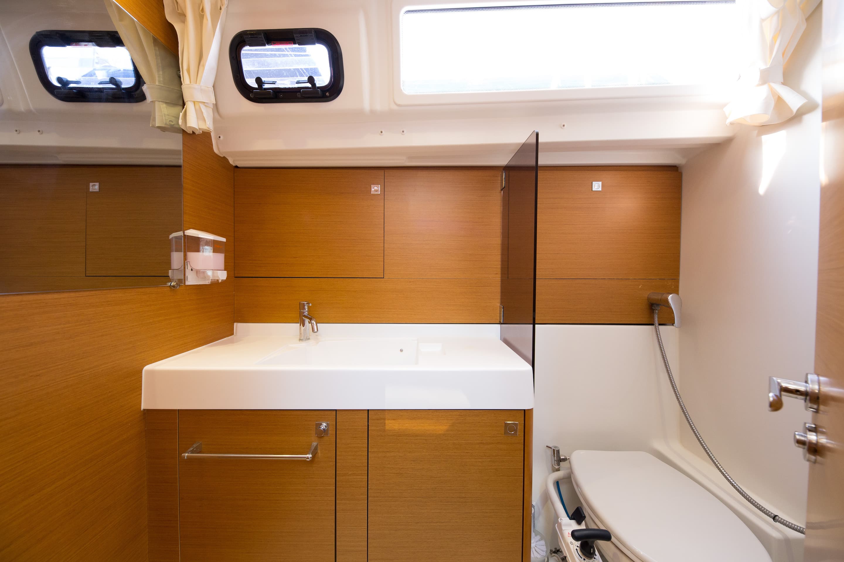 Sun Odyssey 509 - photo 5