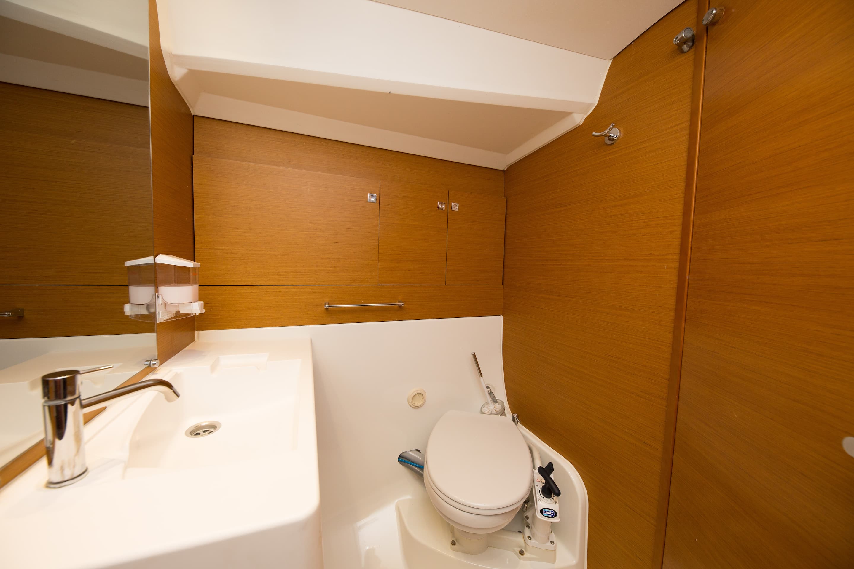 Sun Odyssey 509 - photo 6