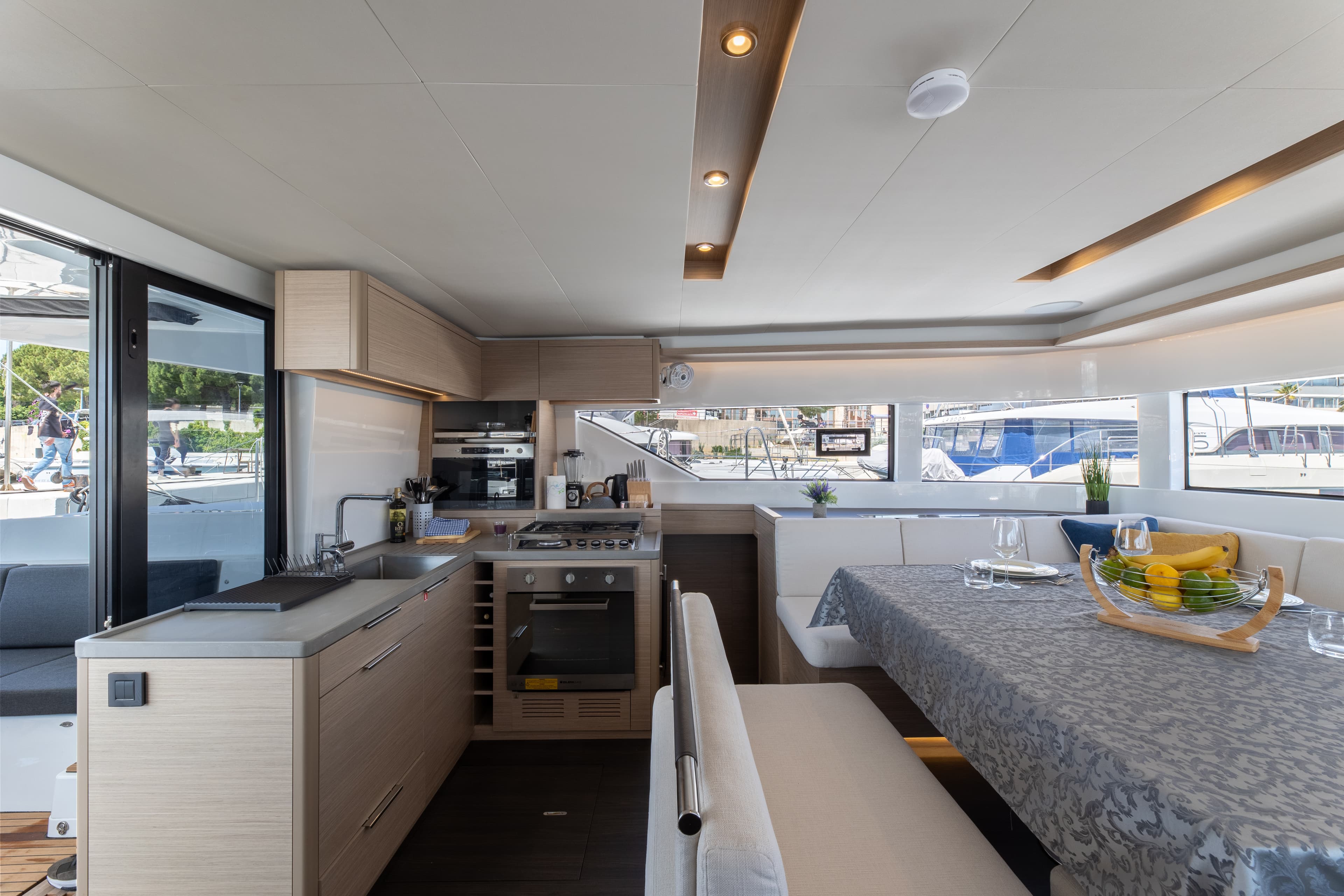 Lagoon 51 - photo 22