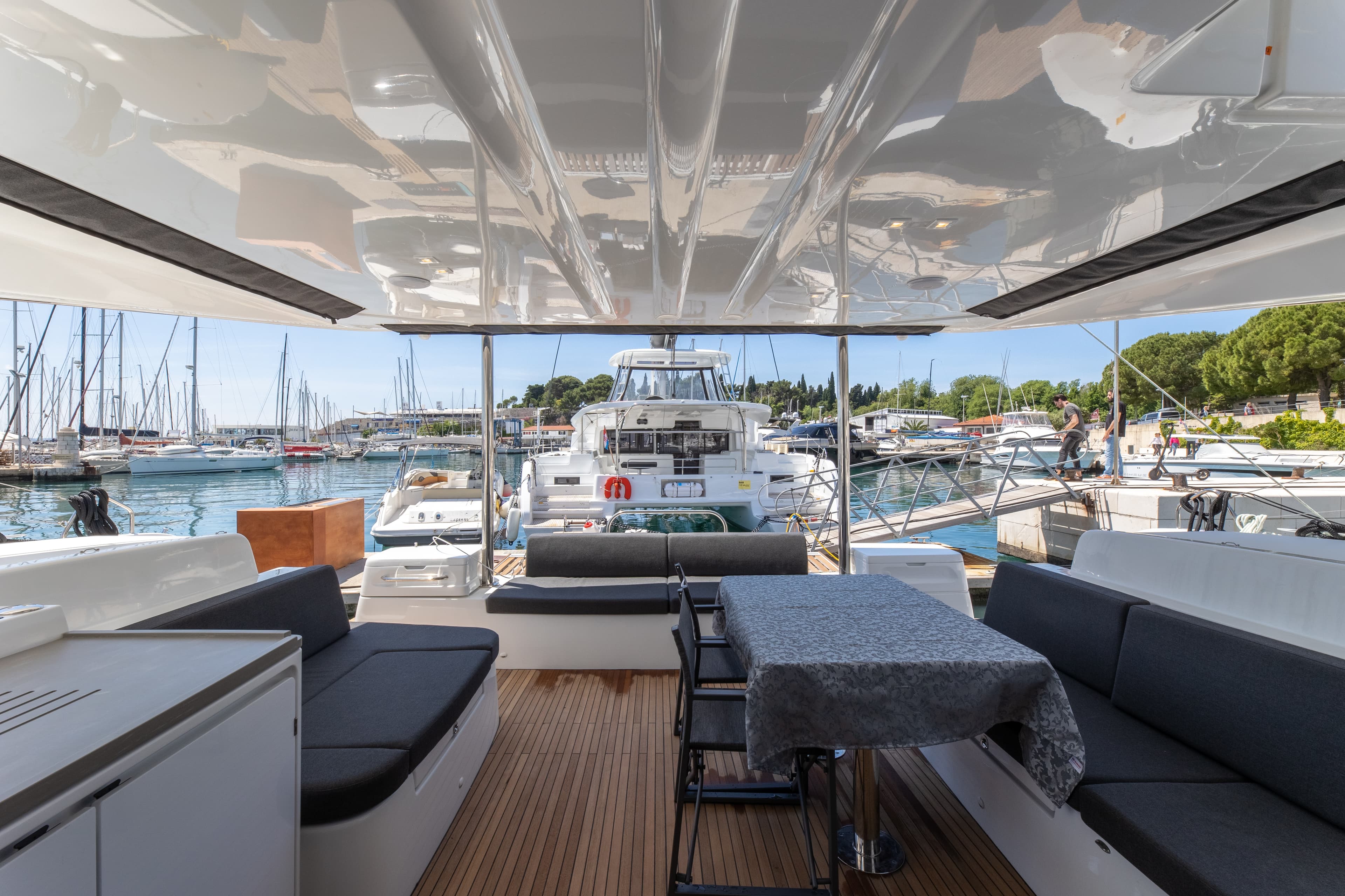 Lagoon 51 - photo 28