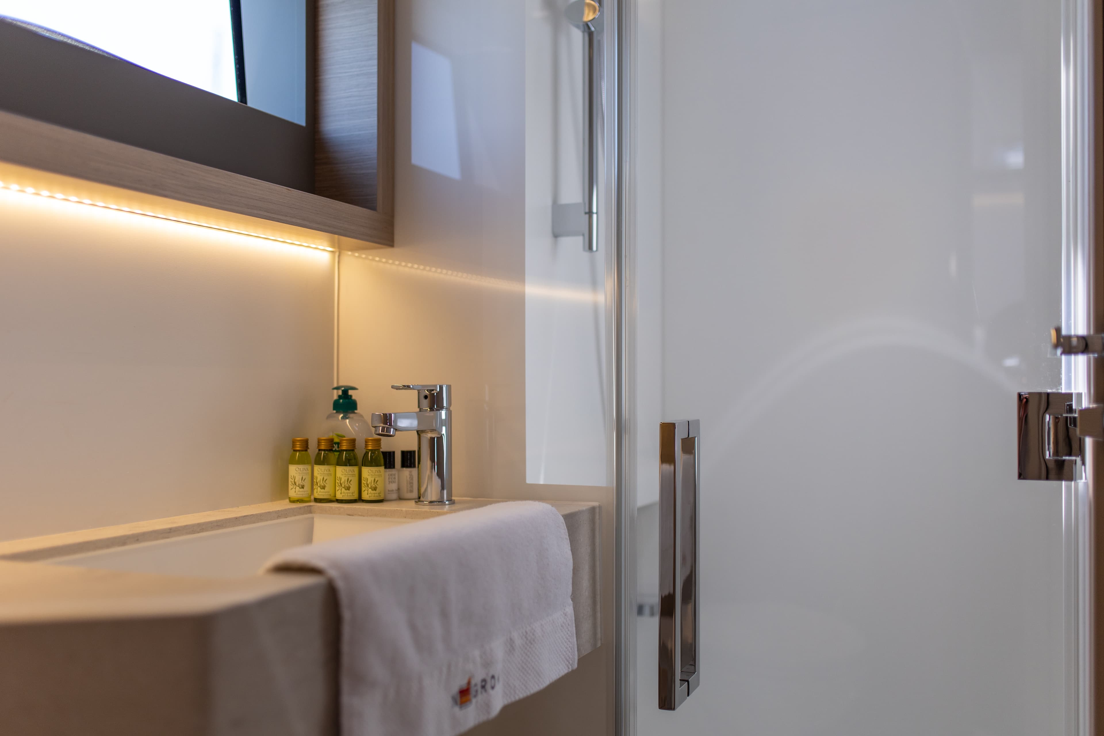 Lagoon 51 - photo 15