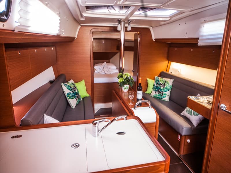 Dufour 350 Grand Large - photo 9