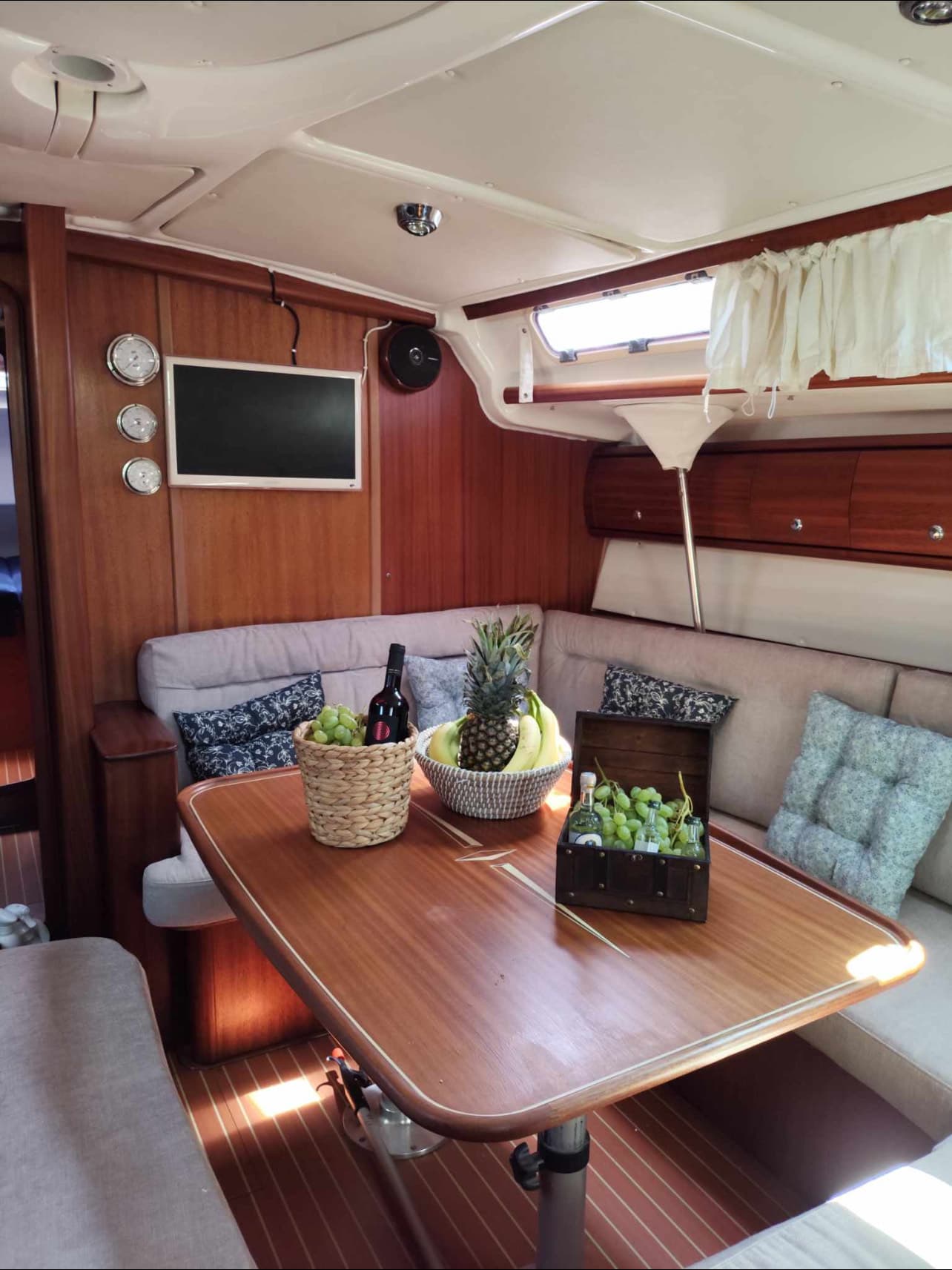 Bavaria 44 - photo 9