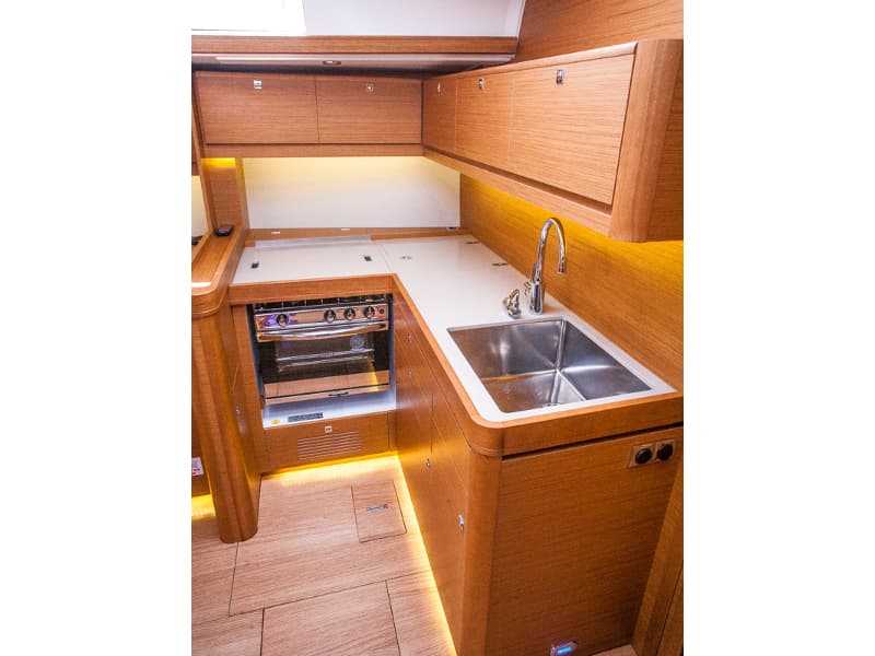 Dufour 460 Grand Large - photo 7