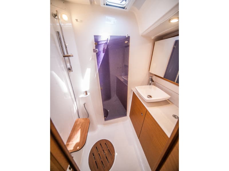 Dufour 460 Grand Large - photo 21