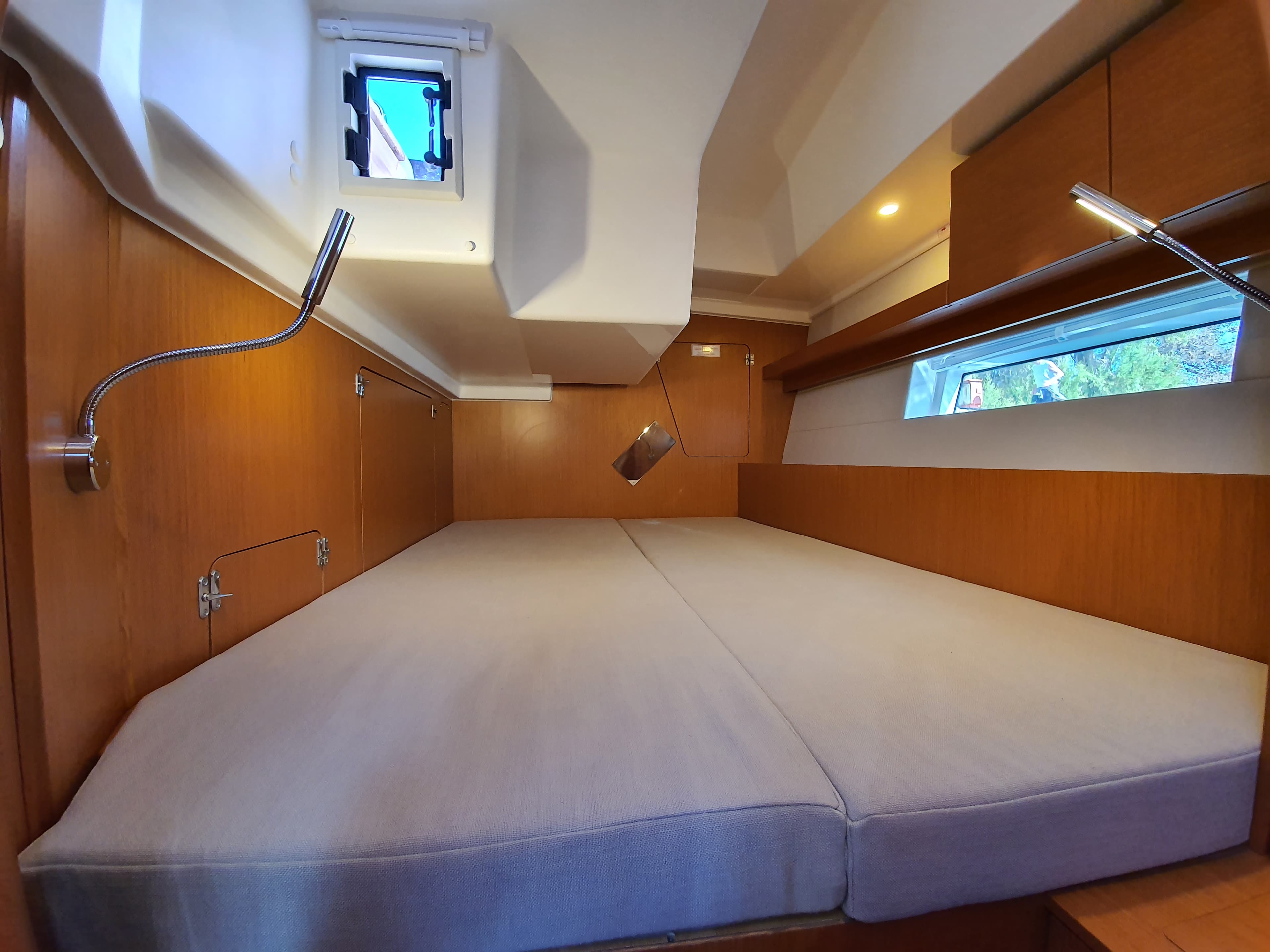 Bavaria C45 - photo 16