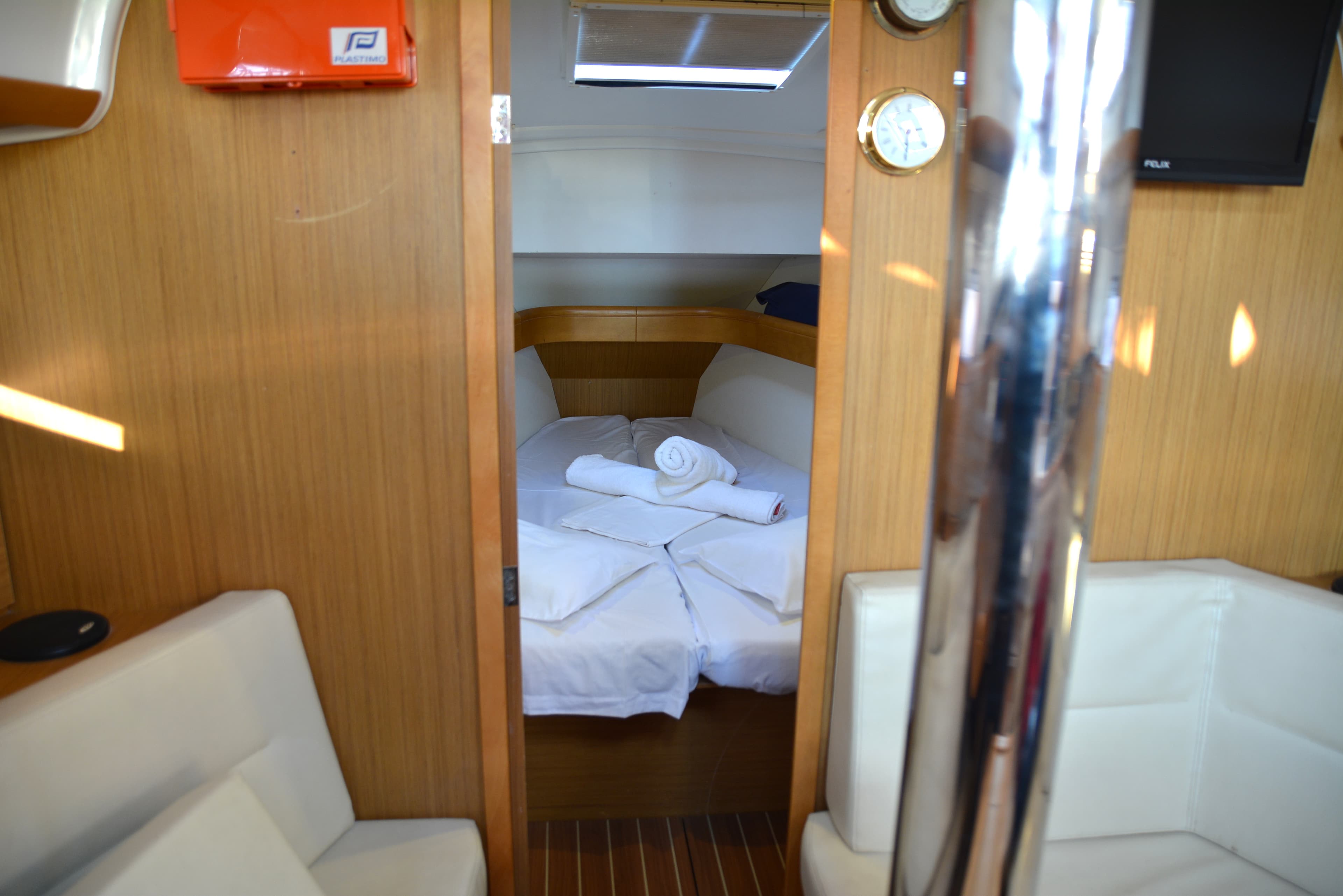 Sun Odyssey 36i - photo 30