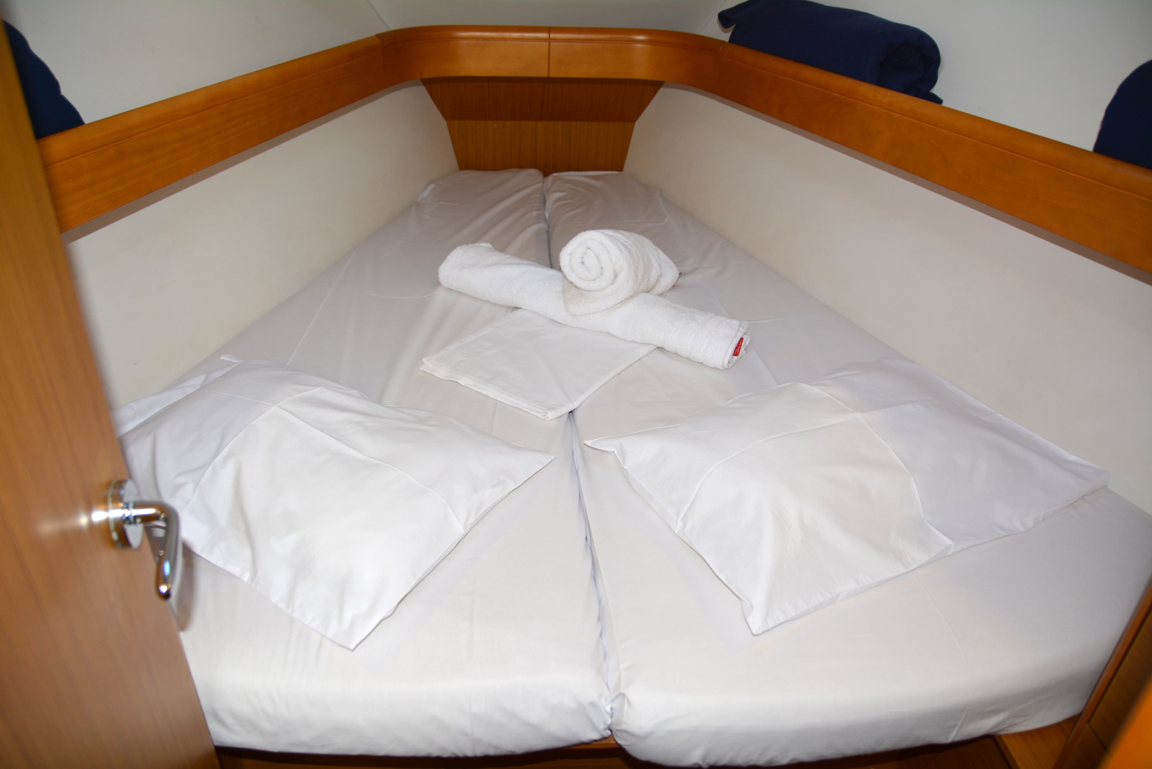 Sun Odyssey 36i - photo 42