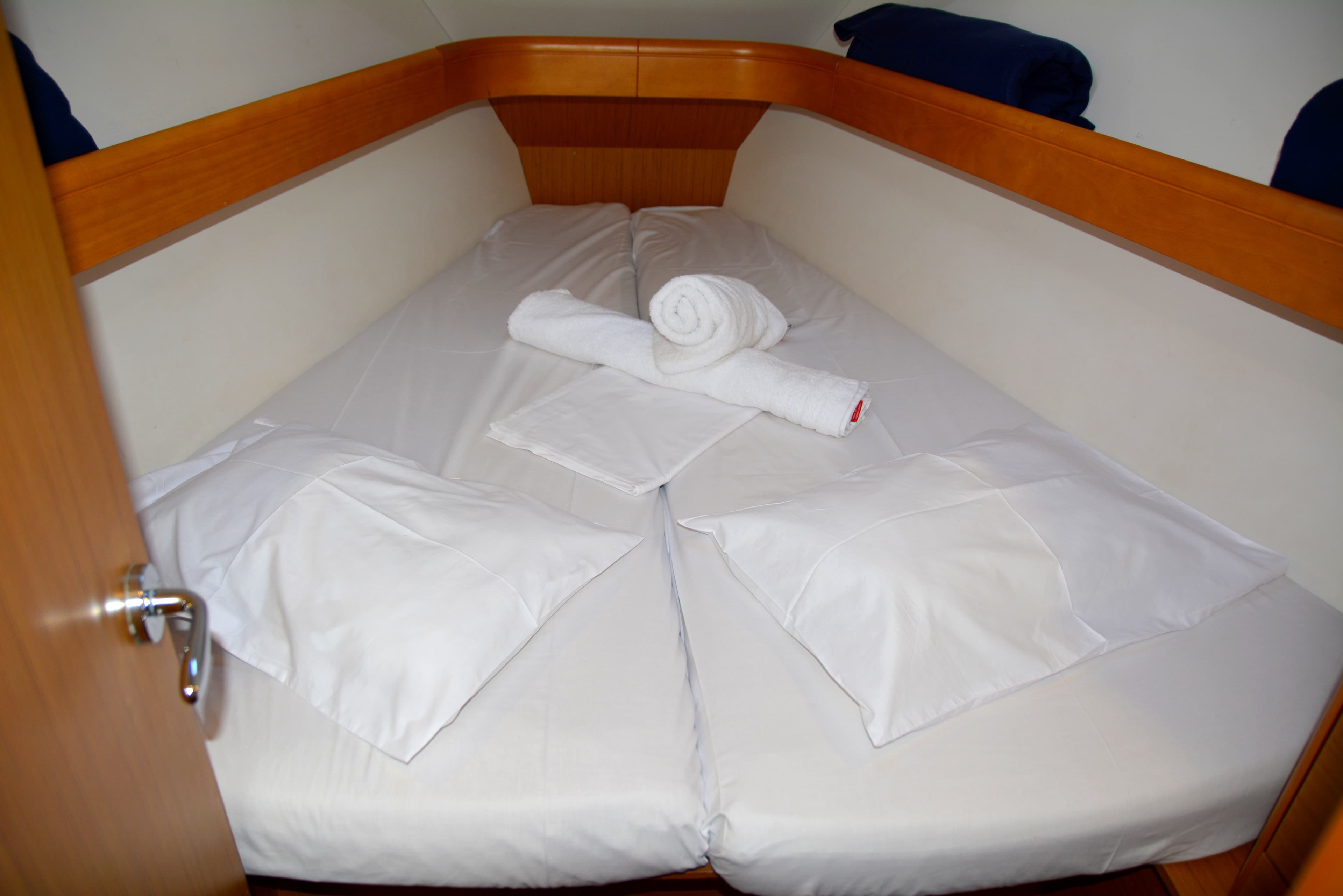 Sun Odyssey 36i - photo 5