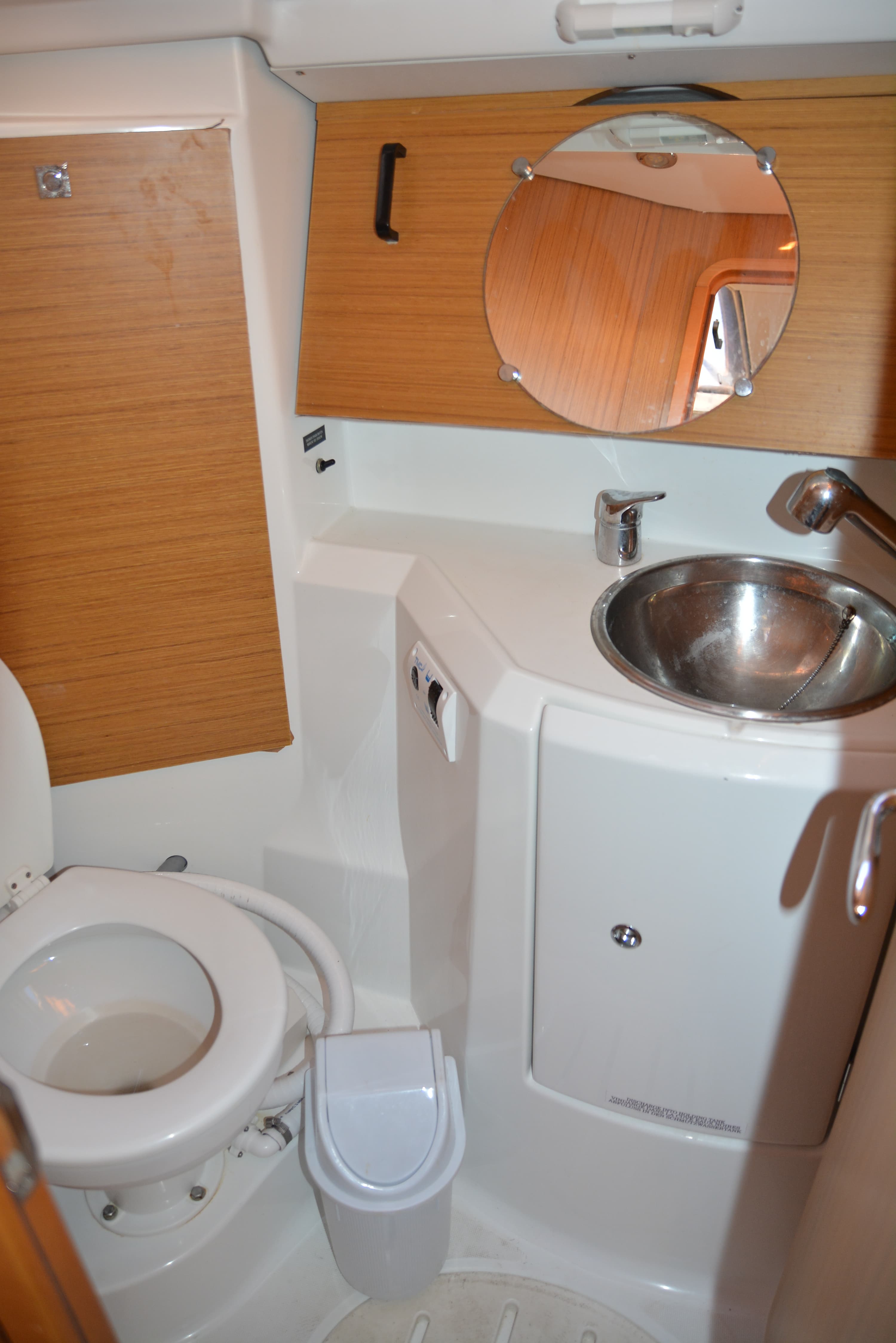 Sun Odyssey 36i - photo 13