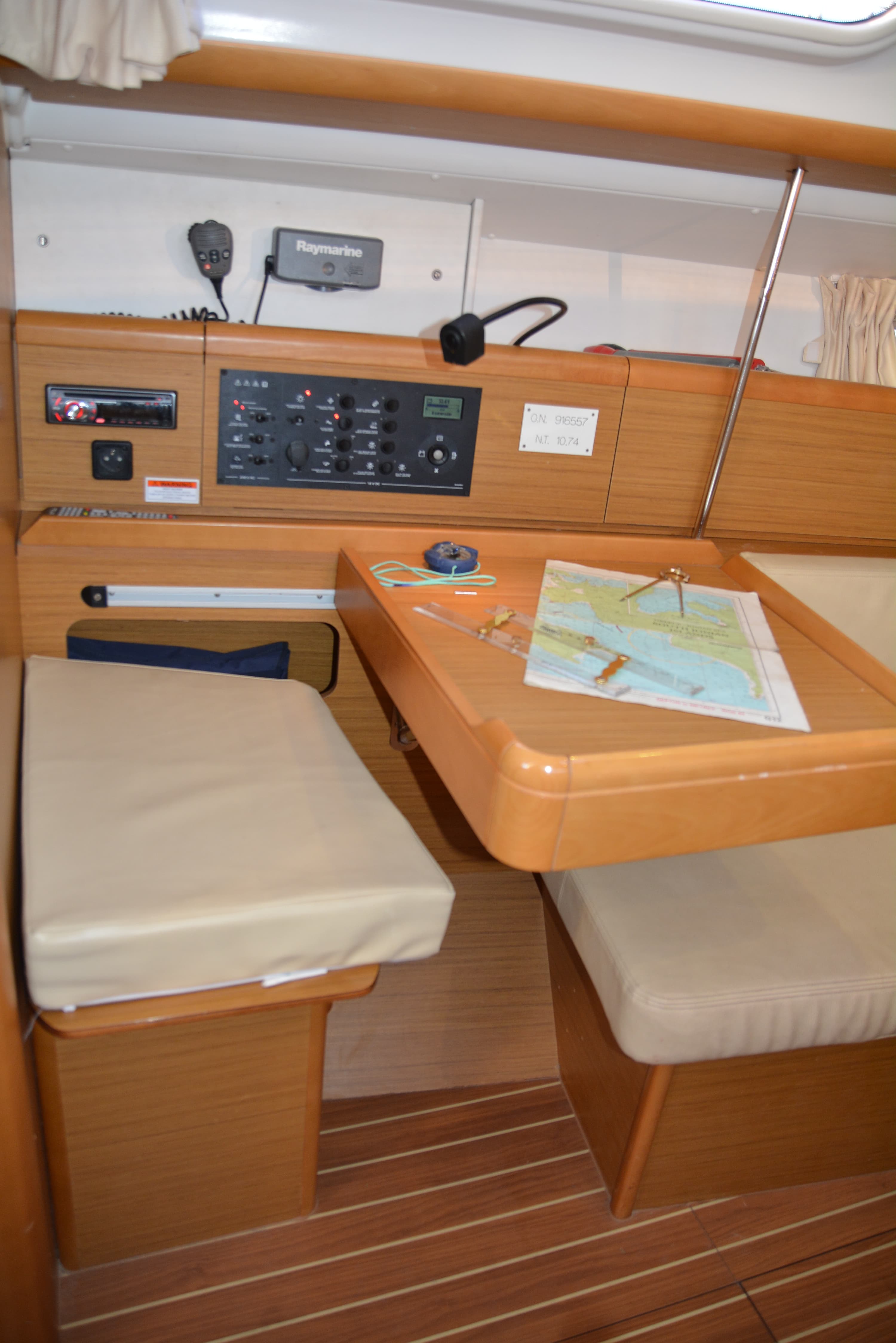 Sun Odyssey 36i - photo 46